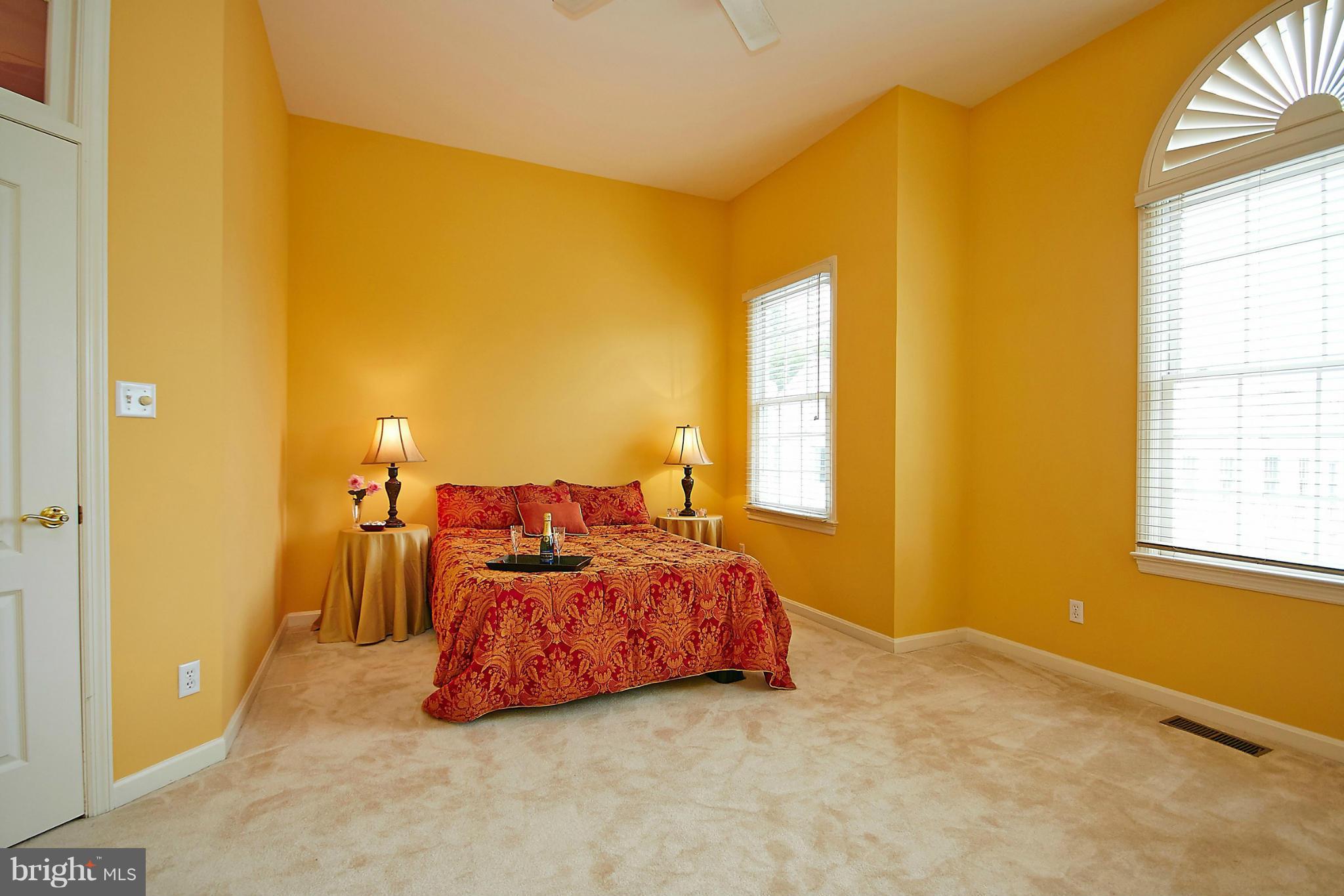 BIRCH POND - Residential