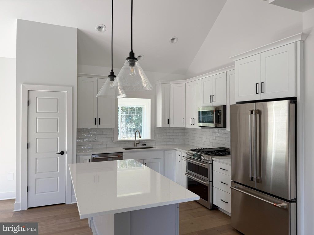 Photo of 224 Parkside Place #LOT 24, LANCASTER, PA 17602 (MLS # PALA2073118)