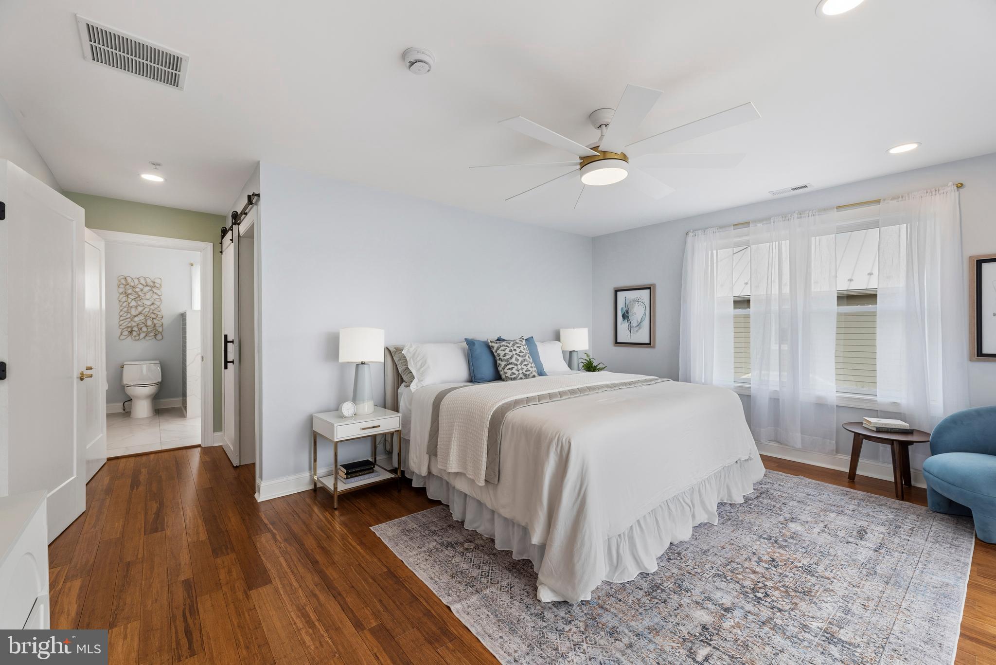 SELBY ON THE BAY - Residential