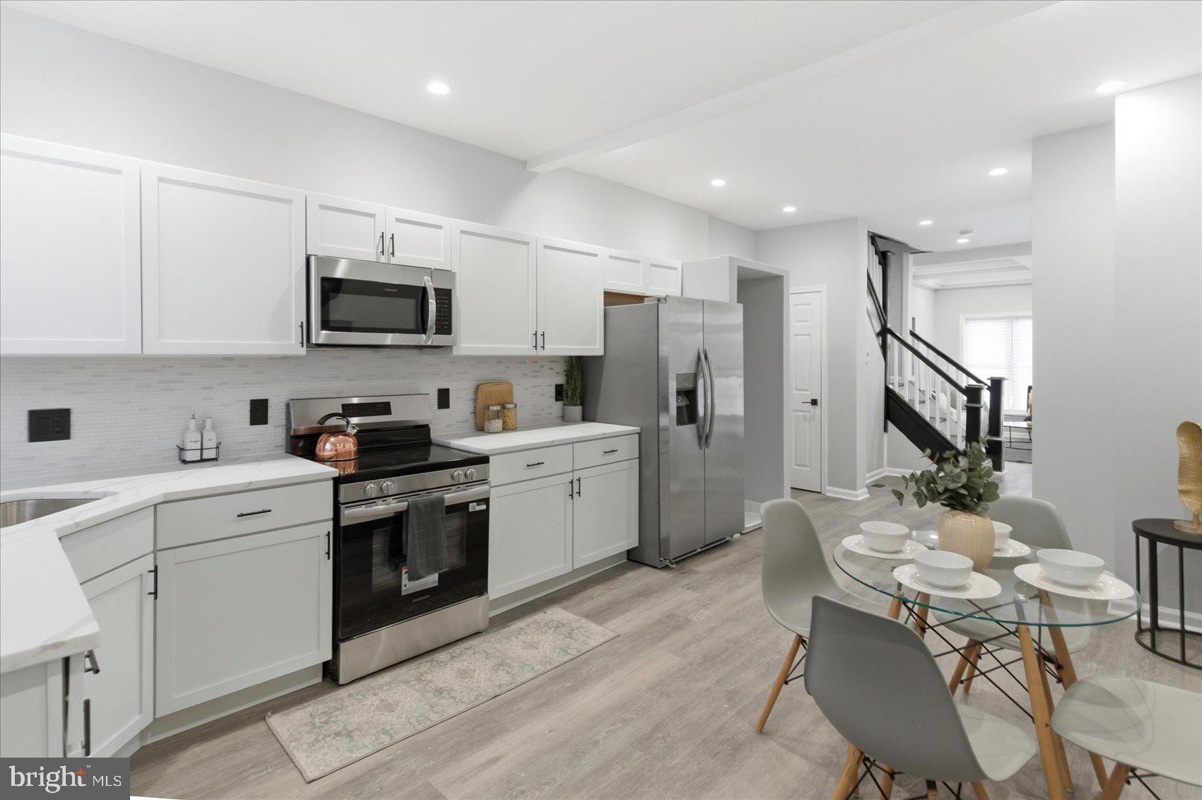 MONDAWMIN - Residential