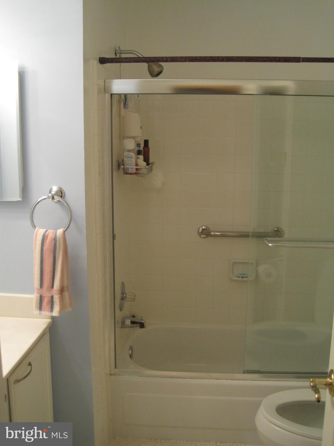 KINGSTOWNE - Residential Lease