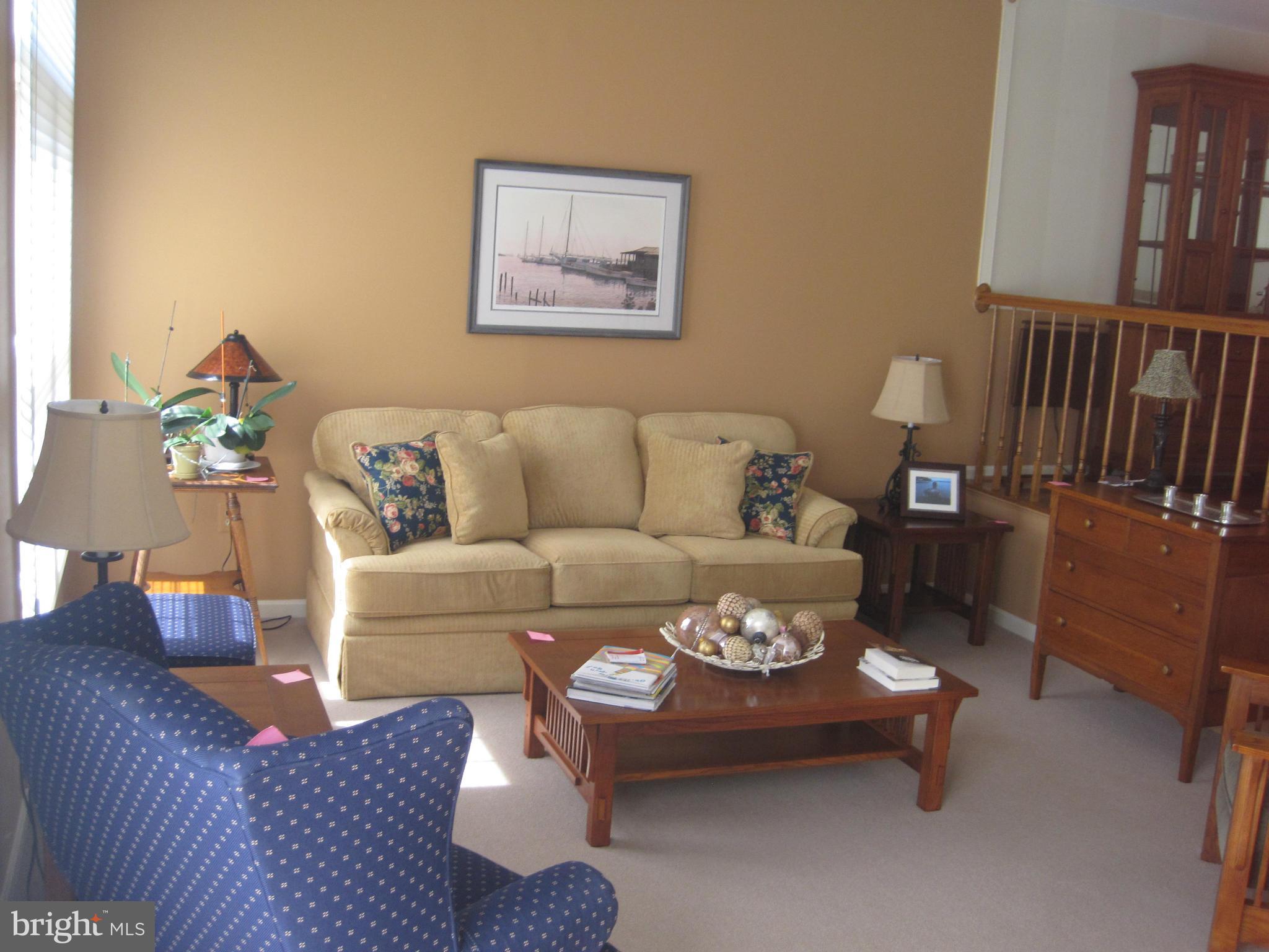 KINGSTOWNE - Residential Lease