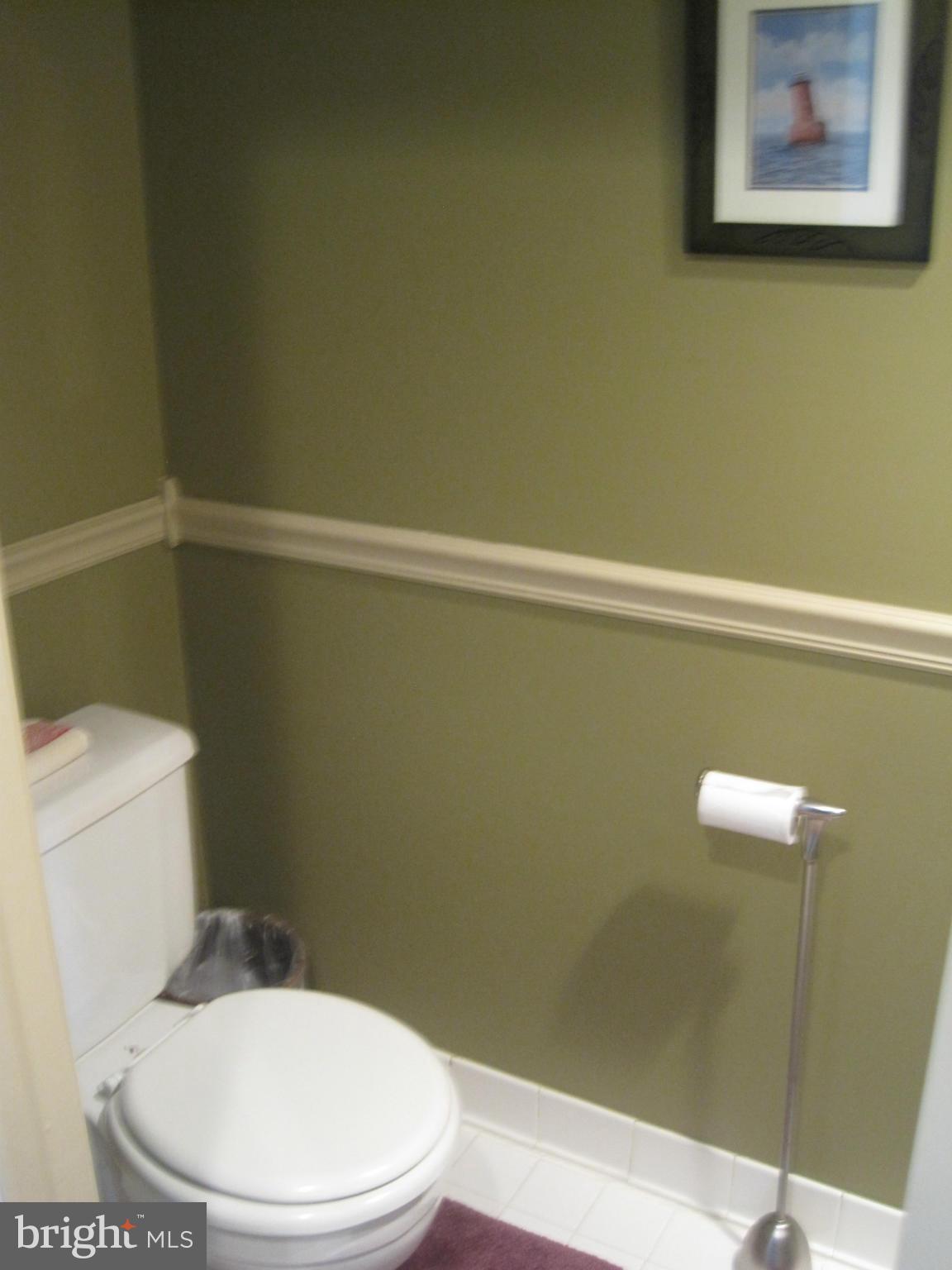 KINGSTOWNE - Residential Lease