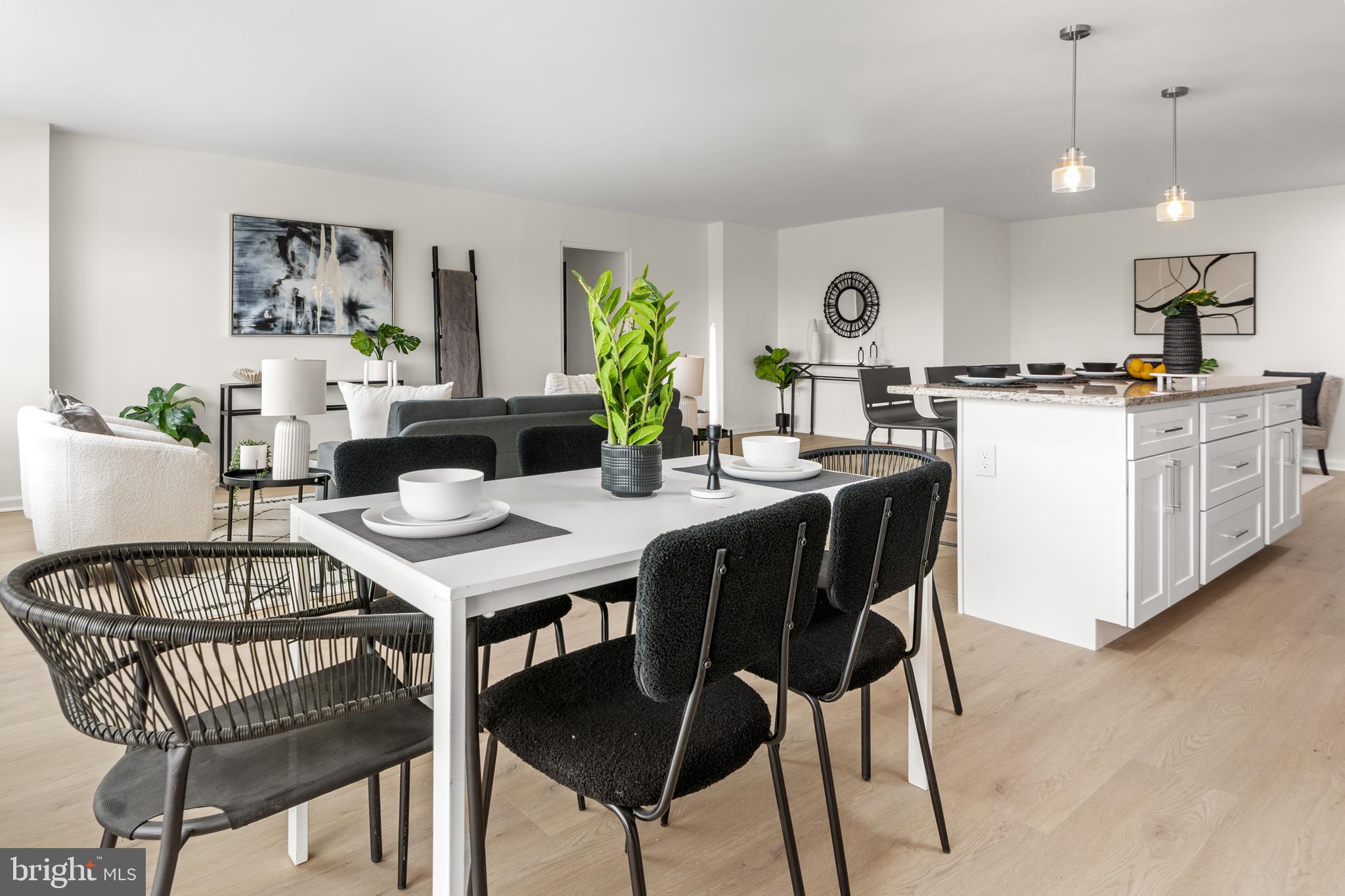 SEVEN MILE - Residential