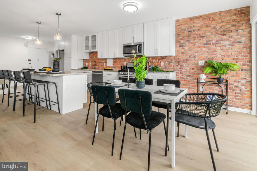 Beautifully updated 3 bedroom 2 full bathroom condo w/ open floorplan, lvp flooring, brand new beautiful kitchen w/ ss appliances, spacious living area, primary bedroom w/ en-suite bathroom and tons of closet space. Lots of natural light. Private porch. Full service building. Utilities included in condo fee.