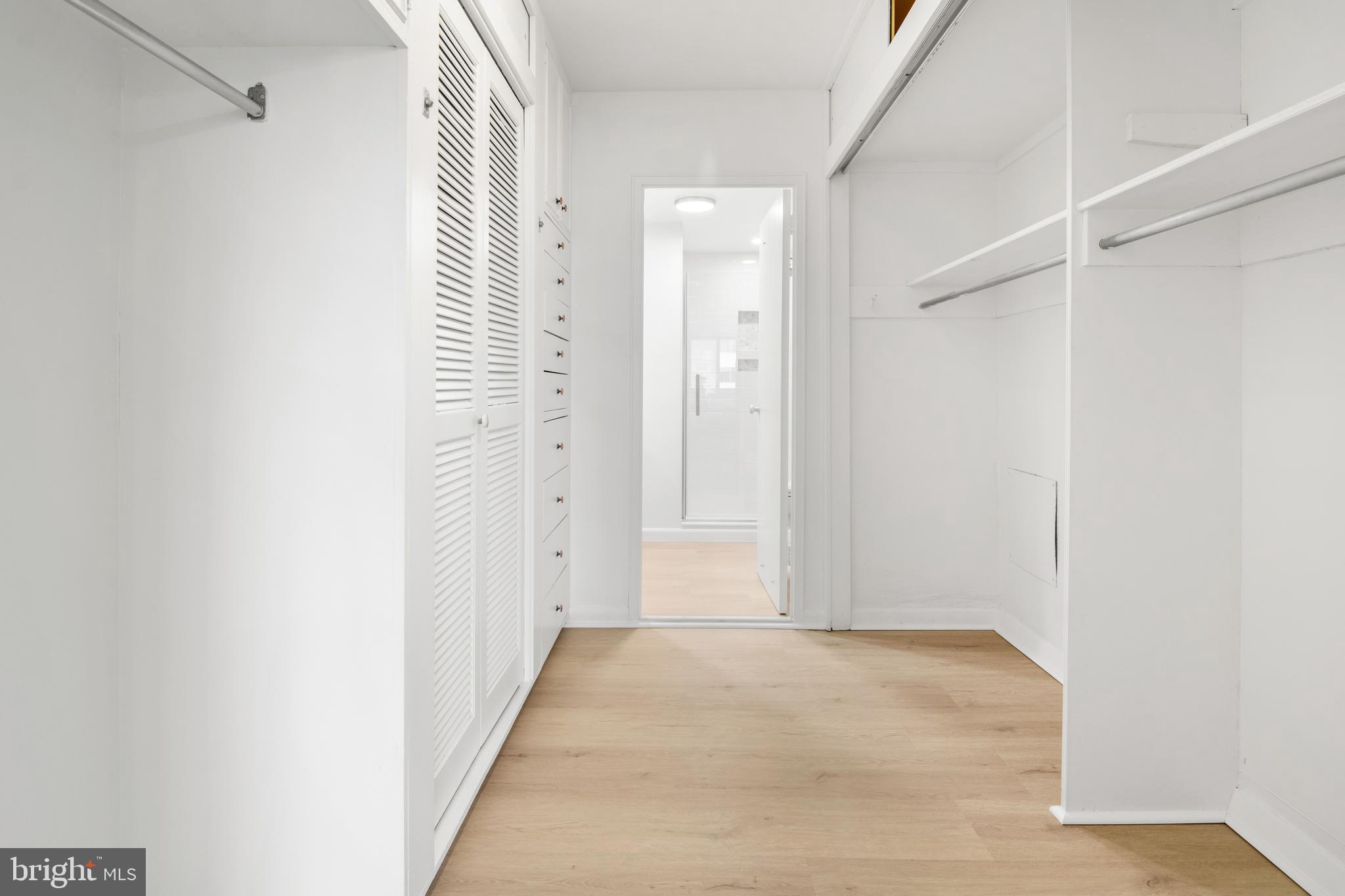 SEVEN MILE - Residential