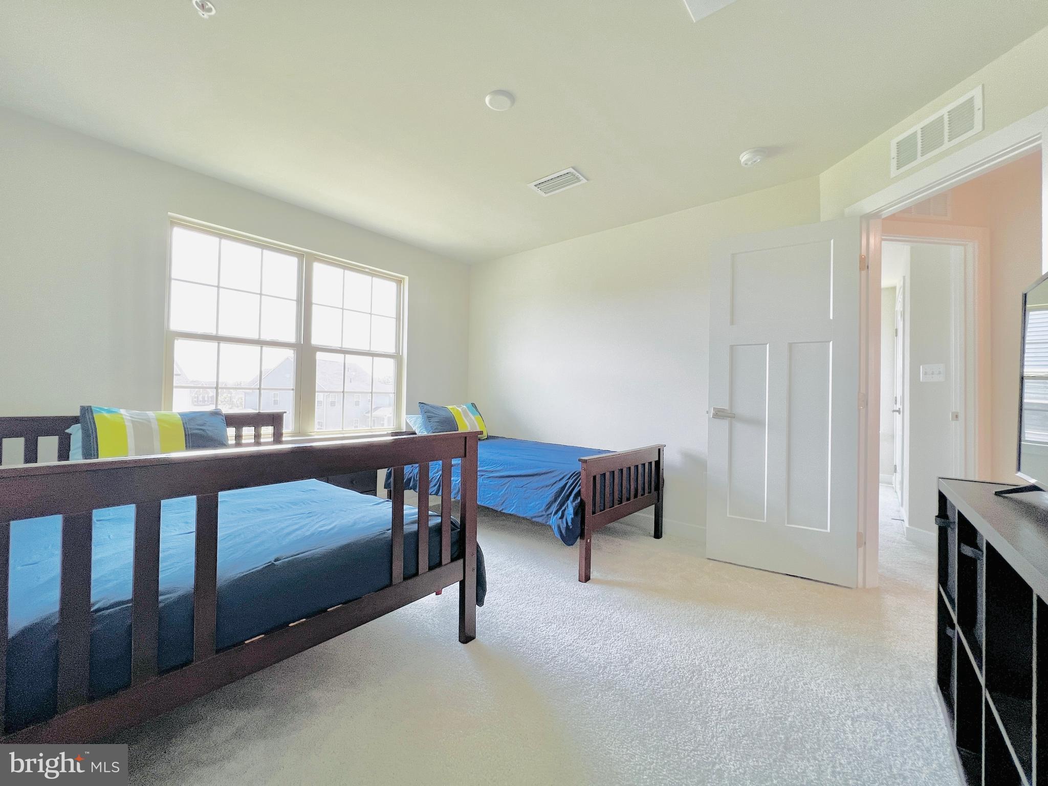 CANTER CREEK - Residential