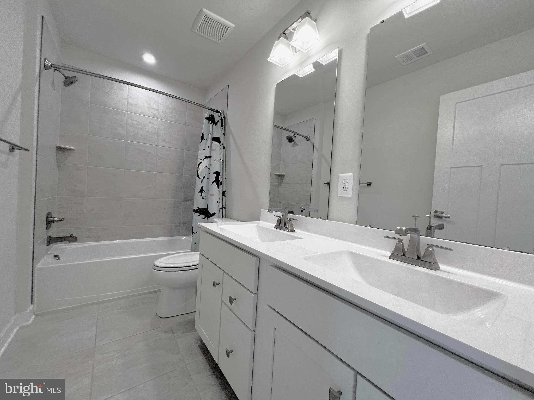 CANTER CREEK - Residential