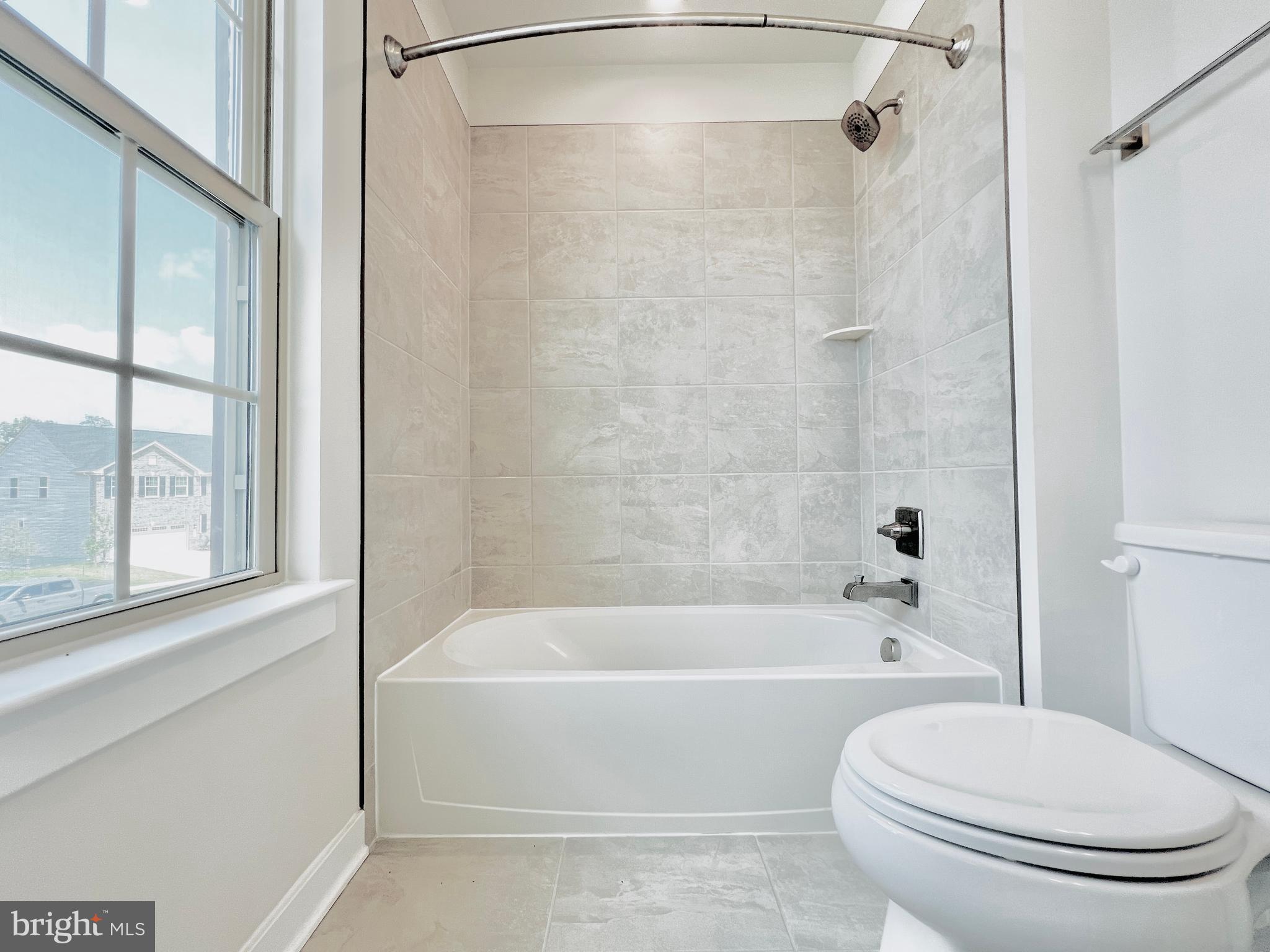 CANTER CREEK - Residential