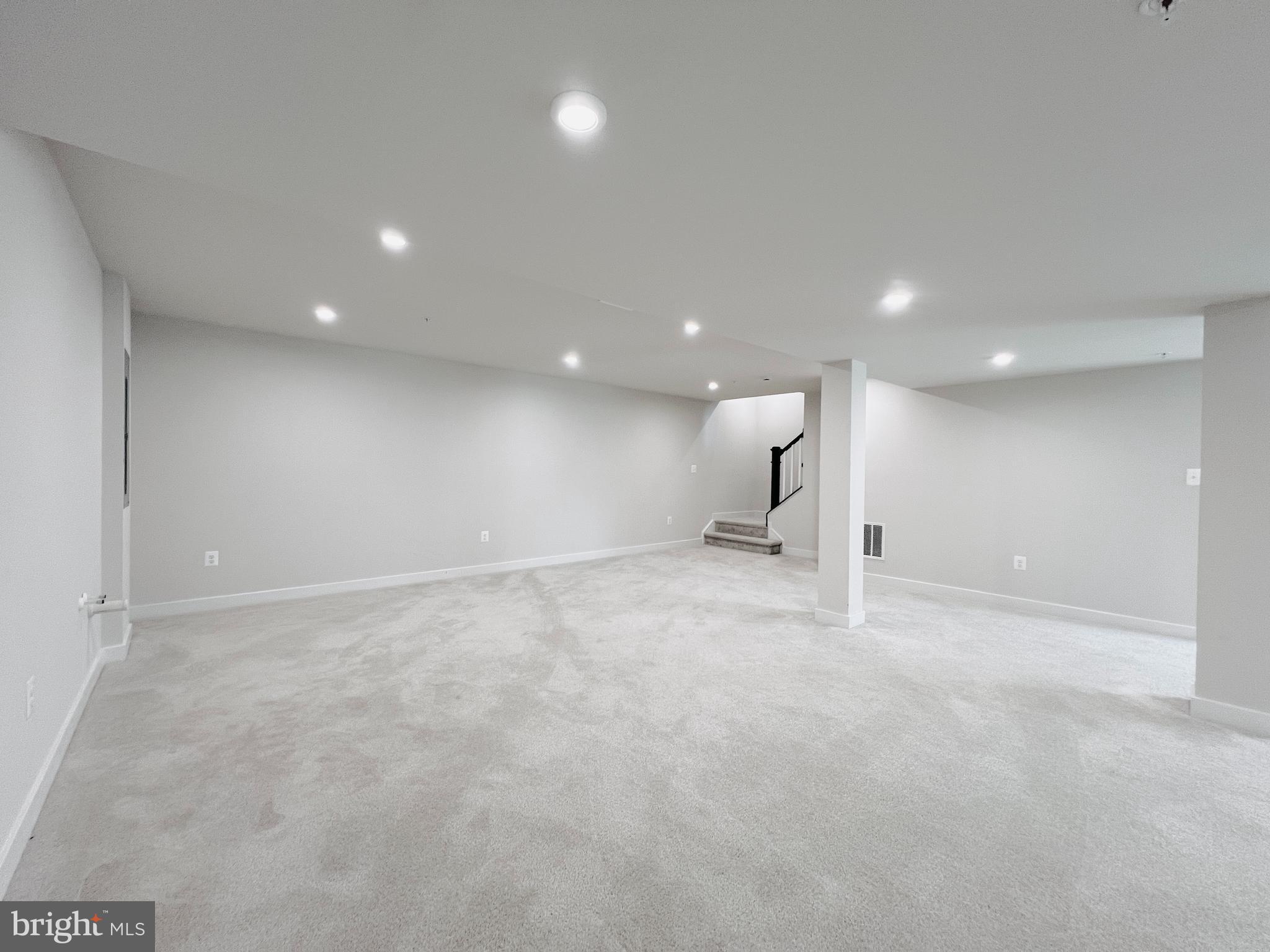 CANTER CREEK - Residential