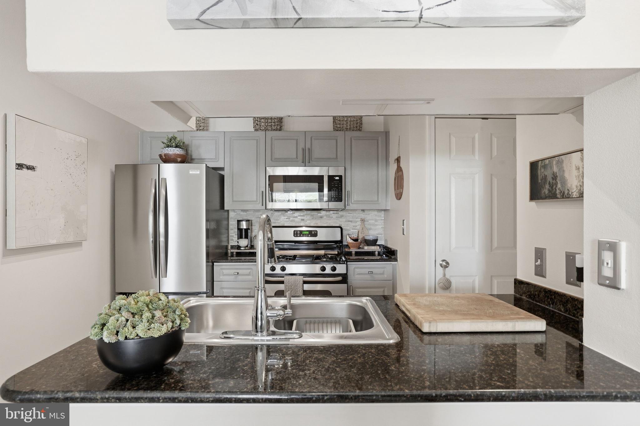 12929 CENTRE PARK CIRCLE 115