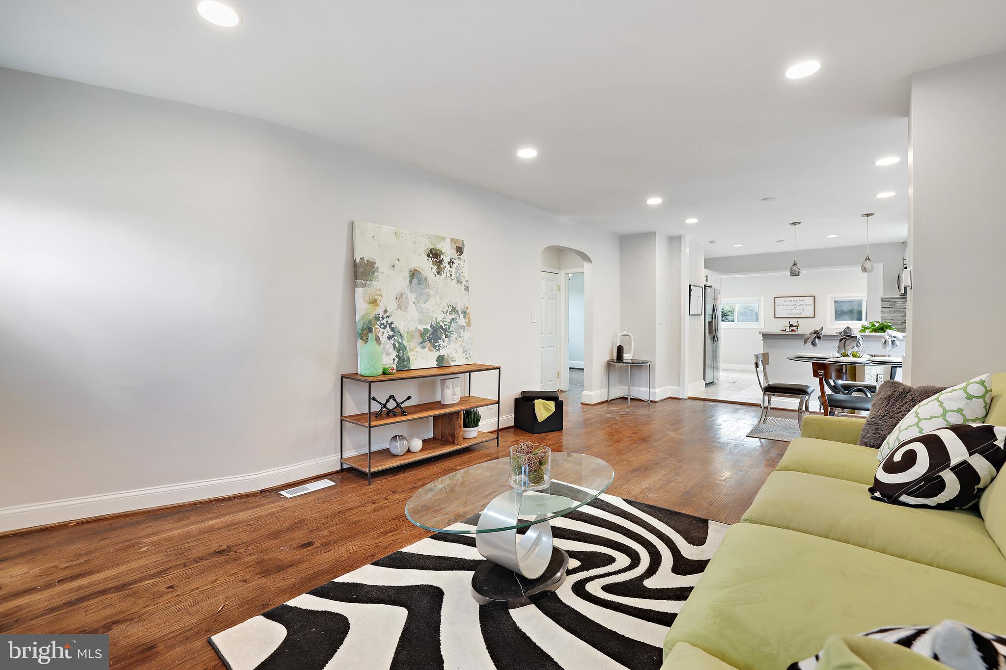 EDGEWOOD PARK - Residential