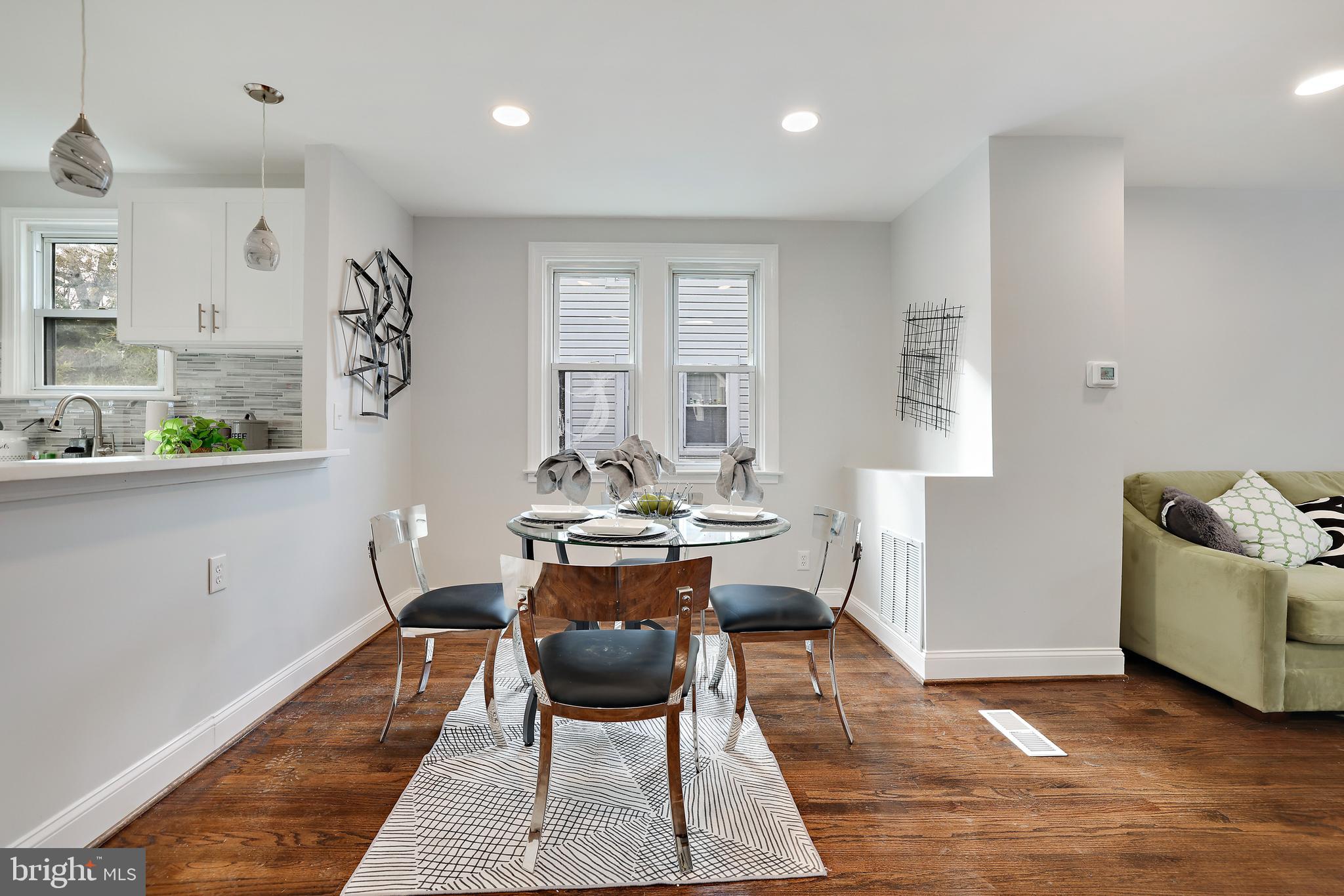 EDGEWOOD PARK - Residential