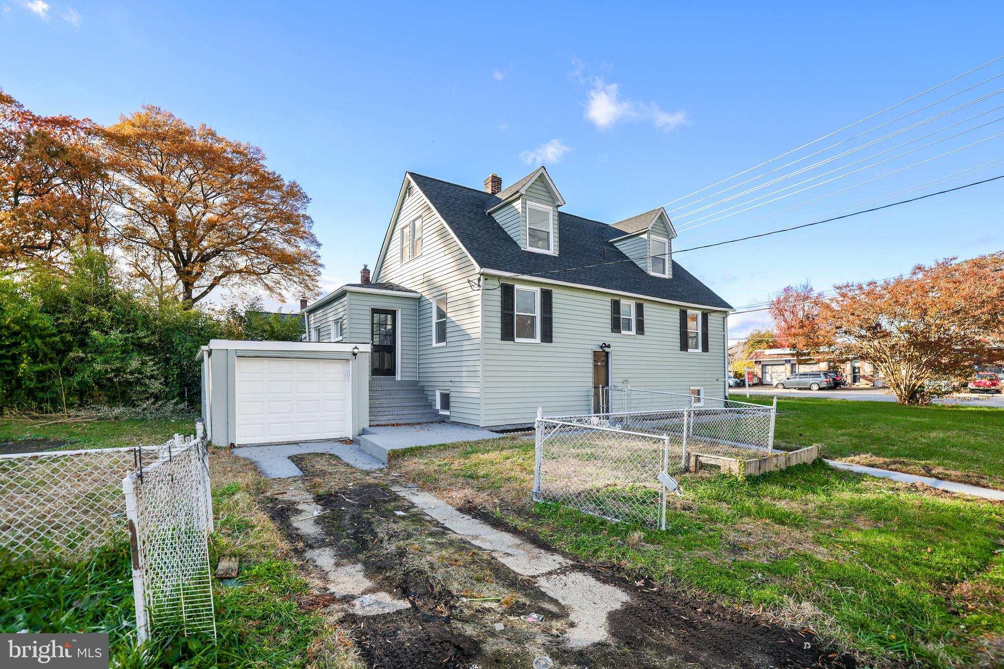 EDGEWOOD PARK - Residential