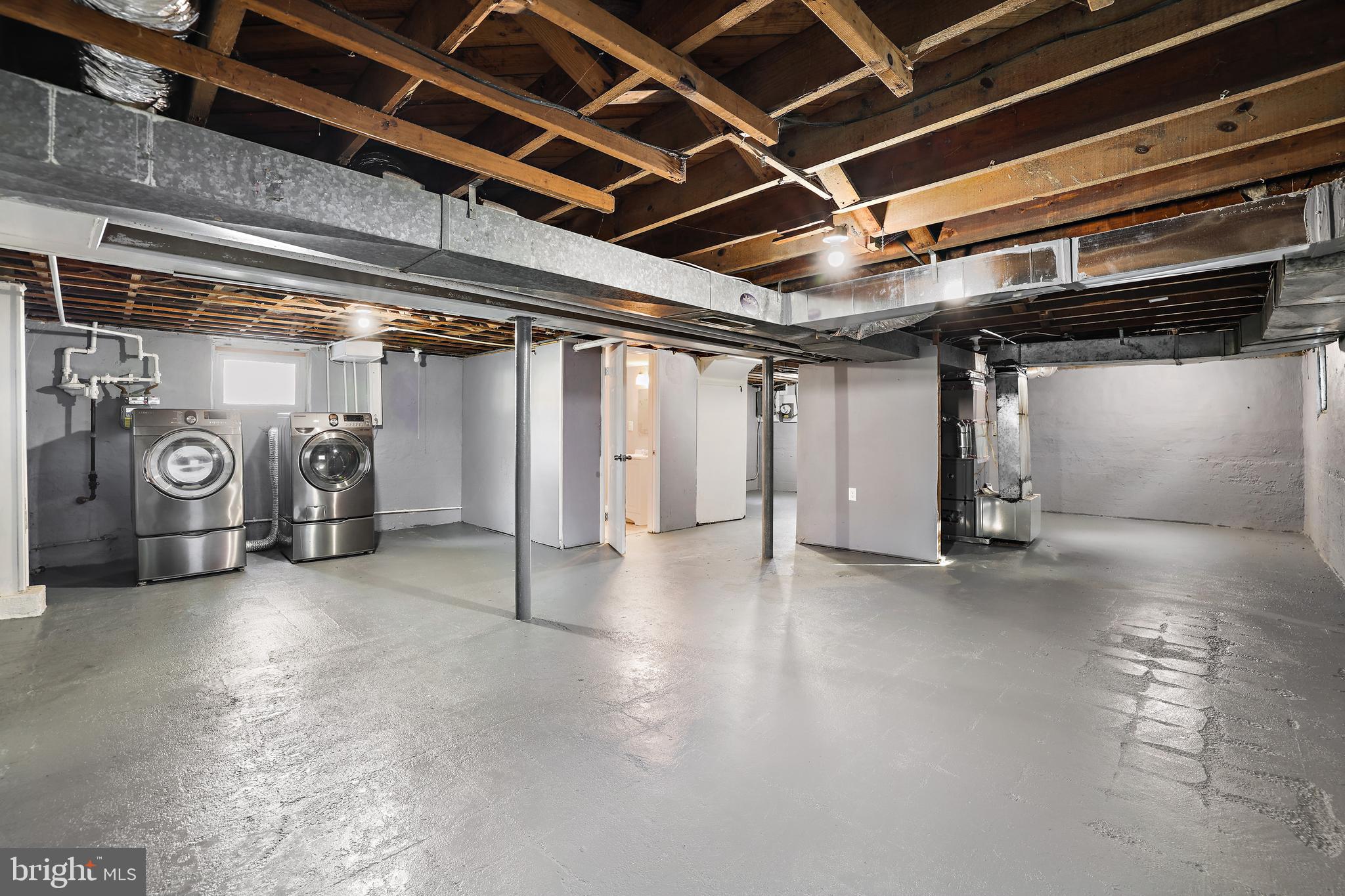 EDGEWOOD PARK - Residential