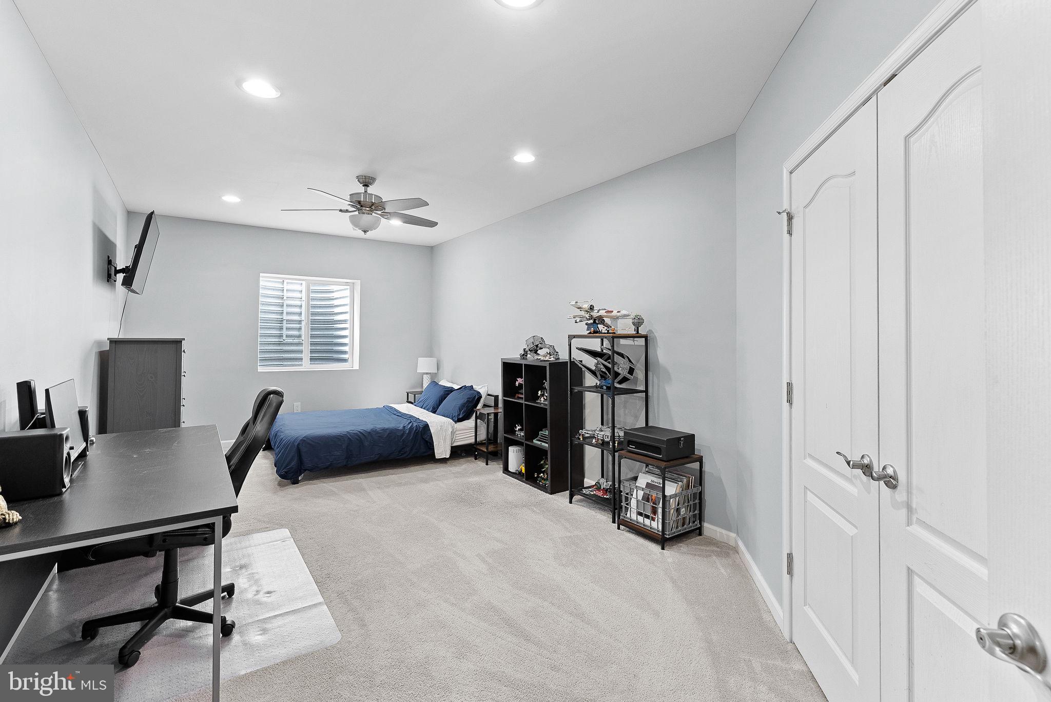 BRAMBLETON - Residential