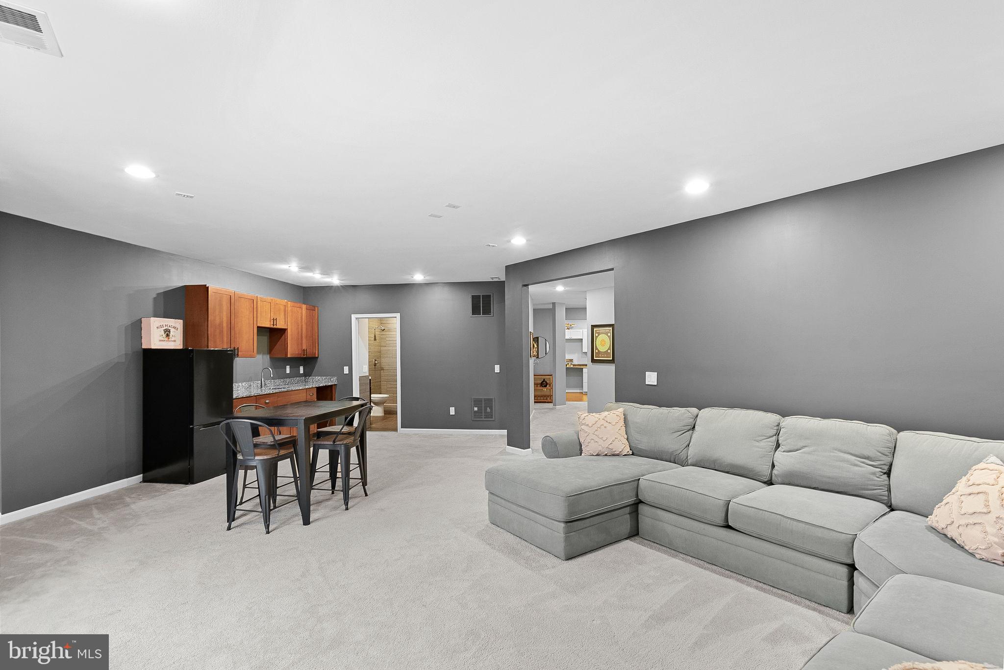 BRAMBLETON - Residential