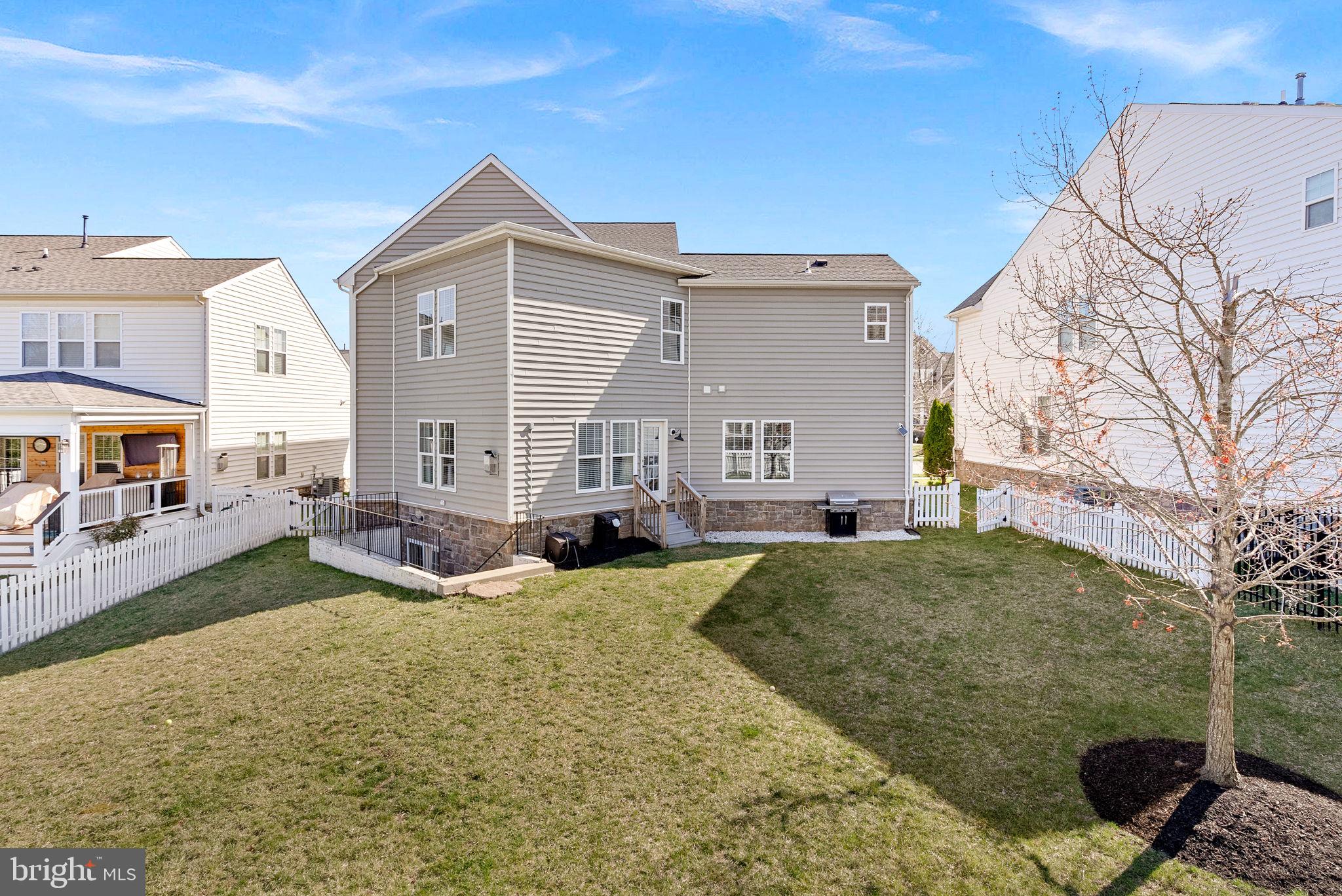 BRAMBLETON - Residential