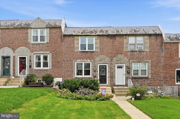 5338 BRITTANY DR, CLIFTON HEIGHTS, PA 19018 - Image f5fd2ef3ee4b9f2f6637ed98d2e8af10/4267977656