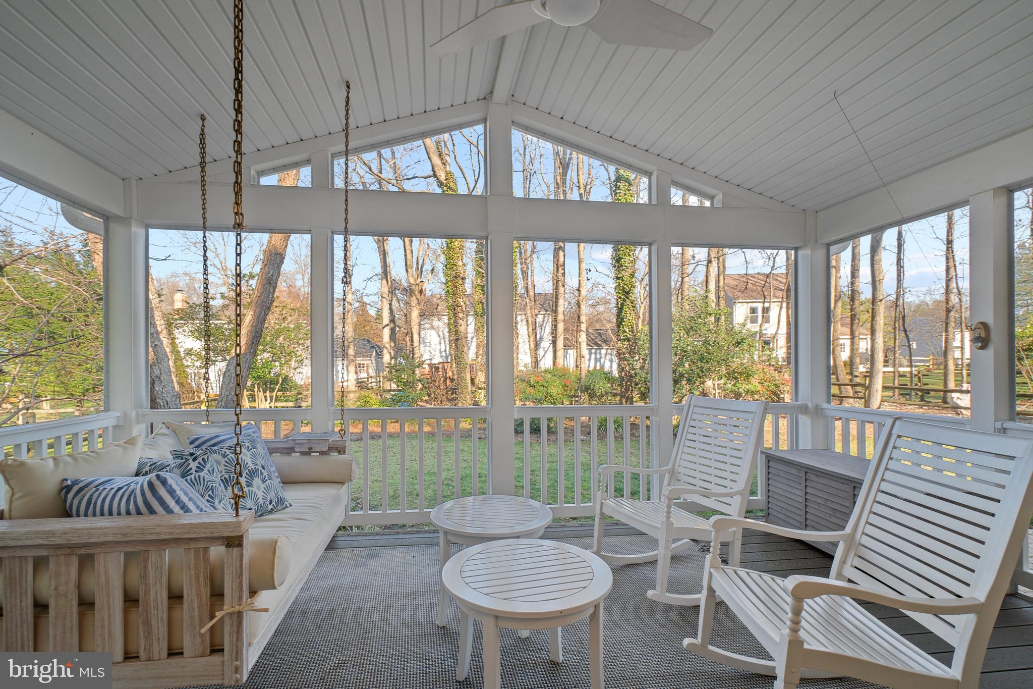 HUNT MEADOW - Residential