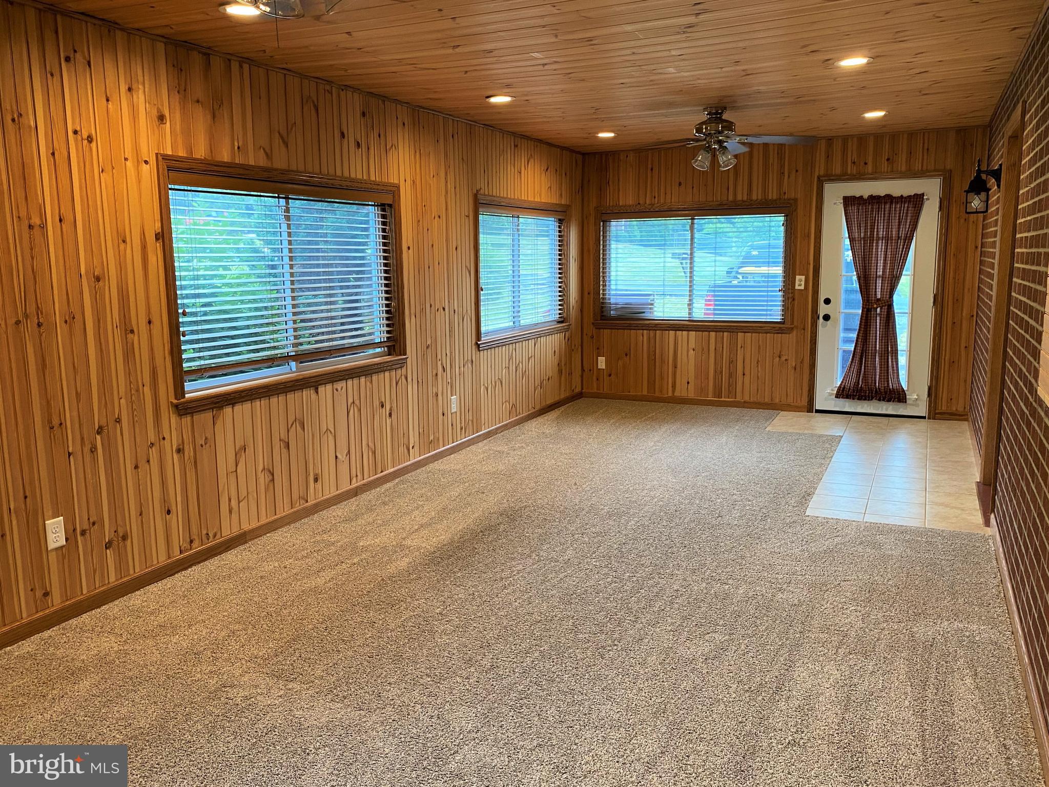 RAWLINGS HEIGHTS - Residential