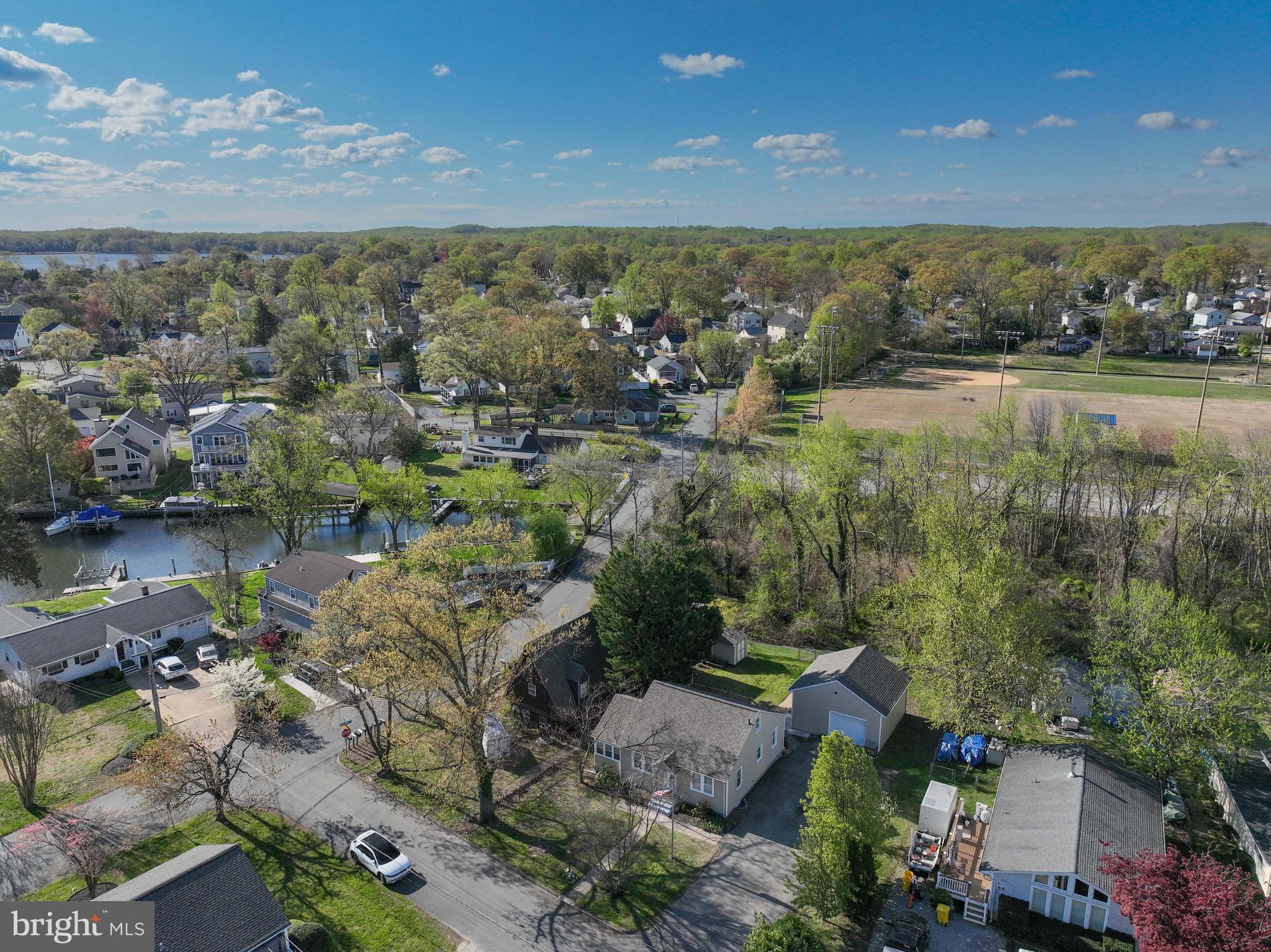 PINE WHIFF BEACH - Residential