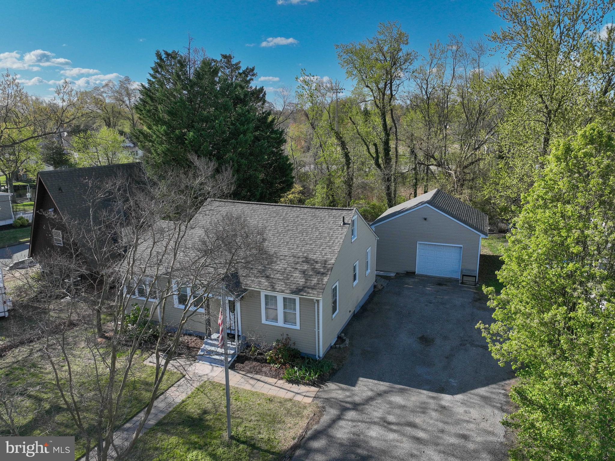 PINE WHIFF BEACH - Residential