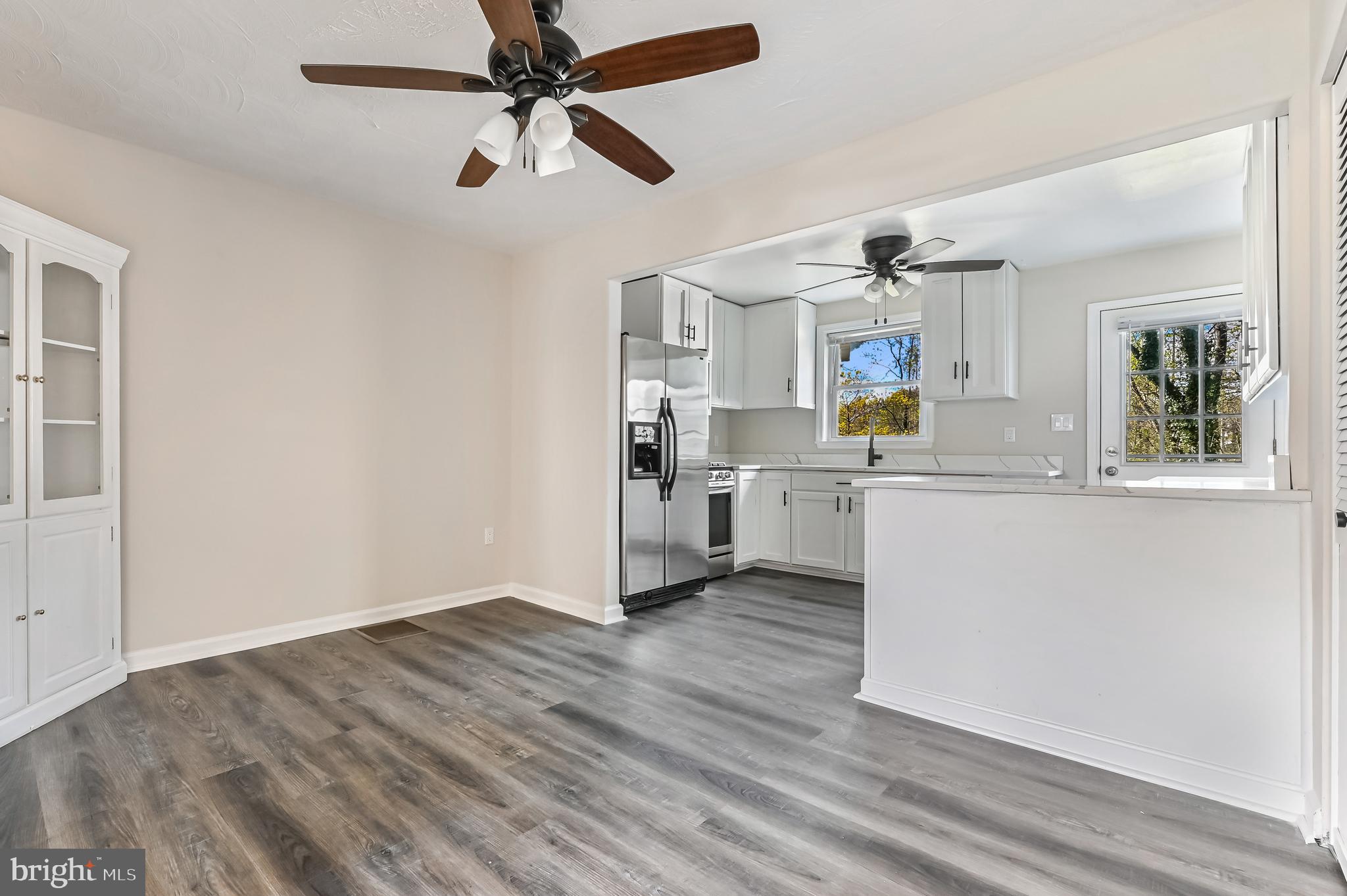 PINE WHIFF BEACH - Residential