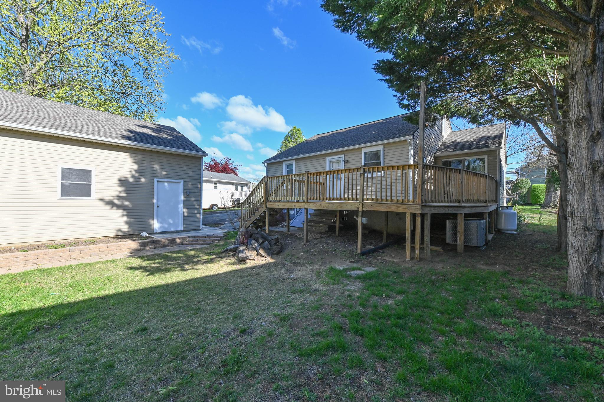 PINE WHIFF BEACH - Residential