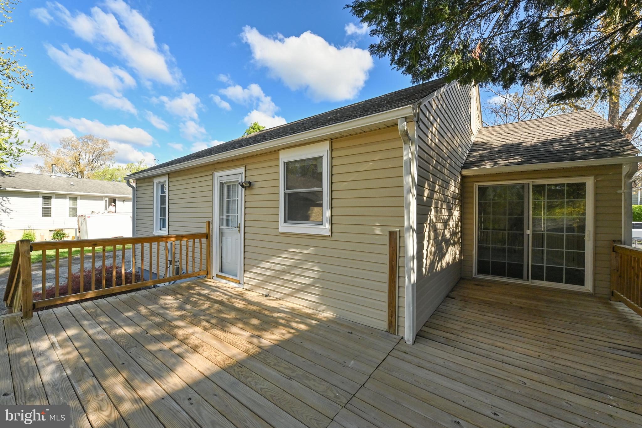 PINE WHIFF BEACH - Residential