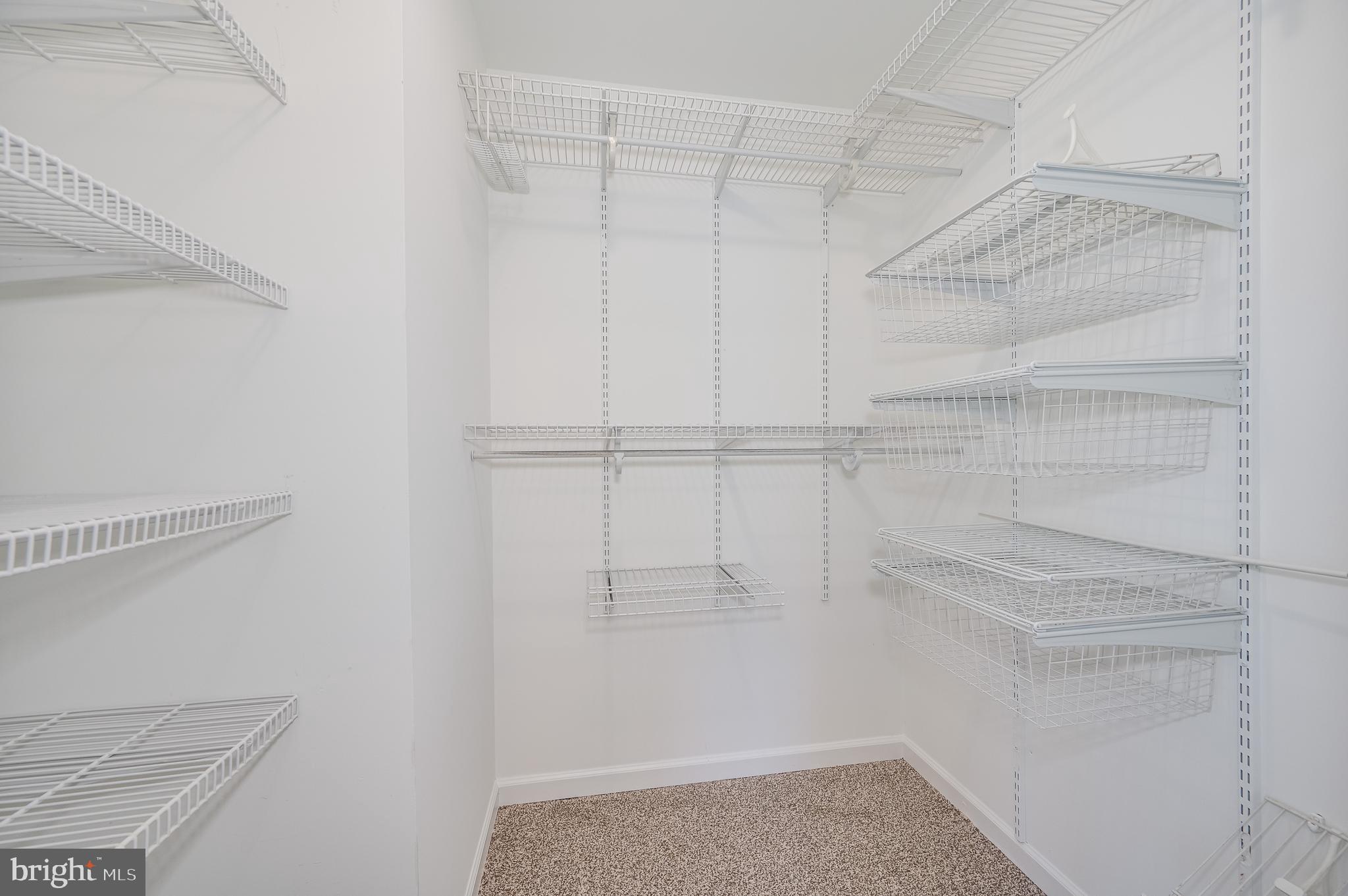 SWAN POND - Residential