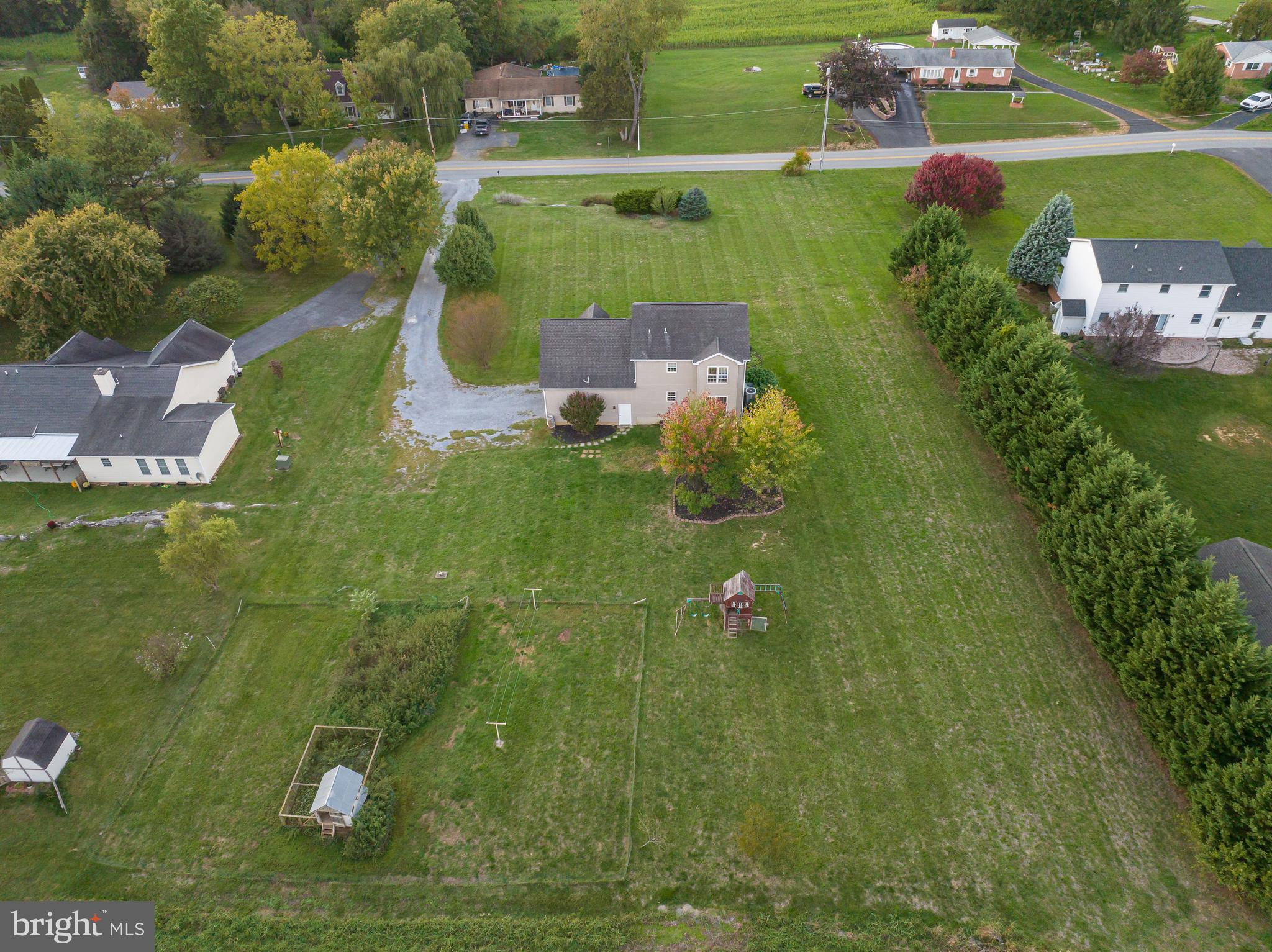 SWAN POND - Residential