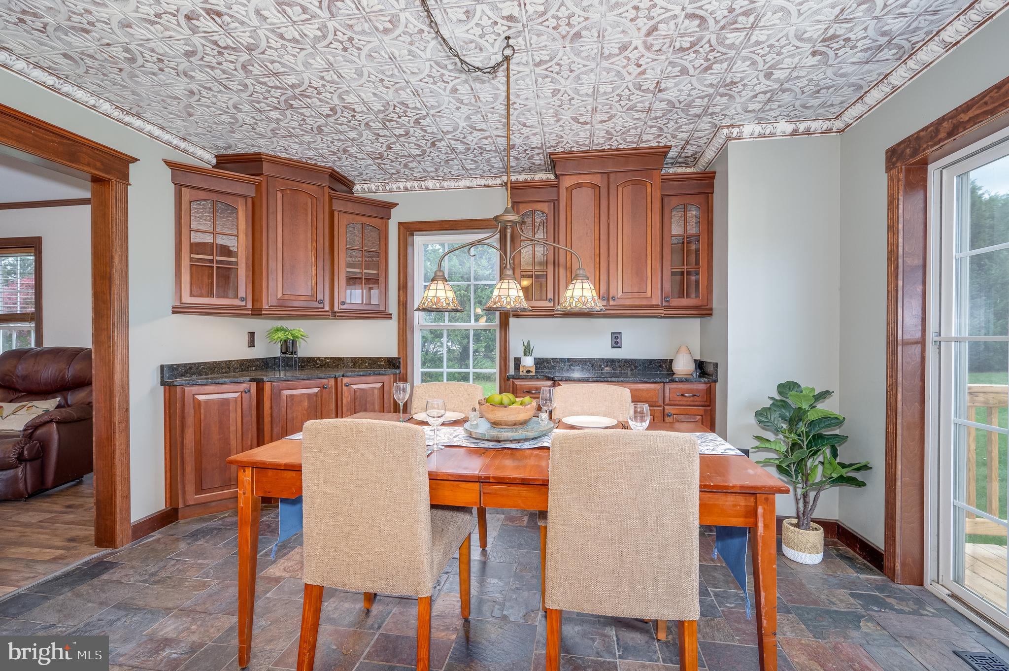 SWAN POND - Residential