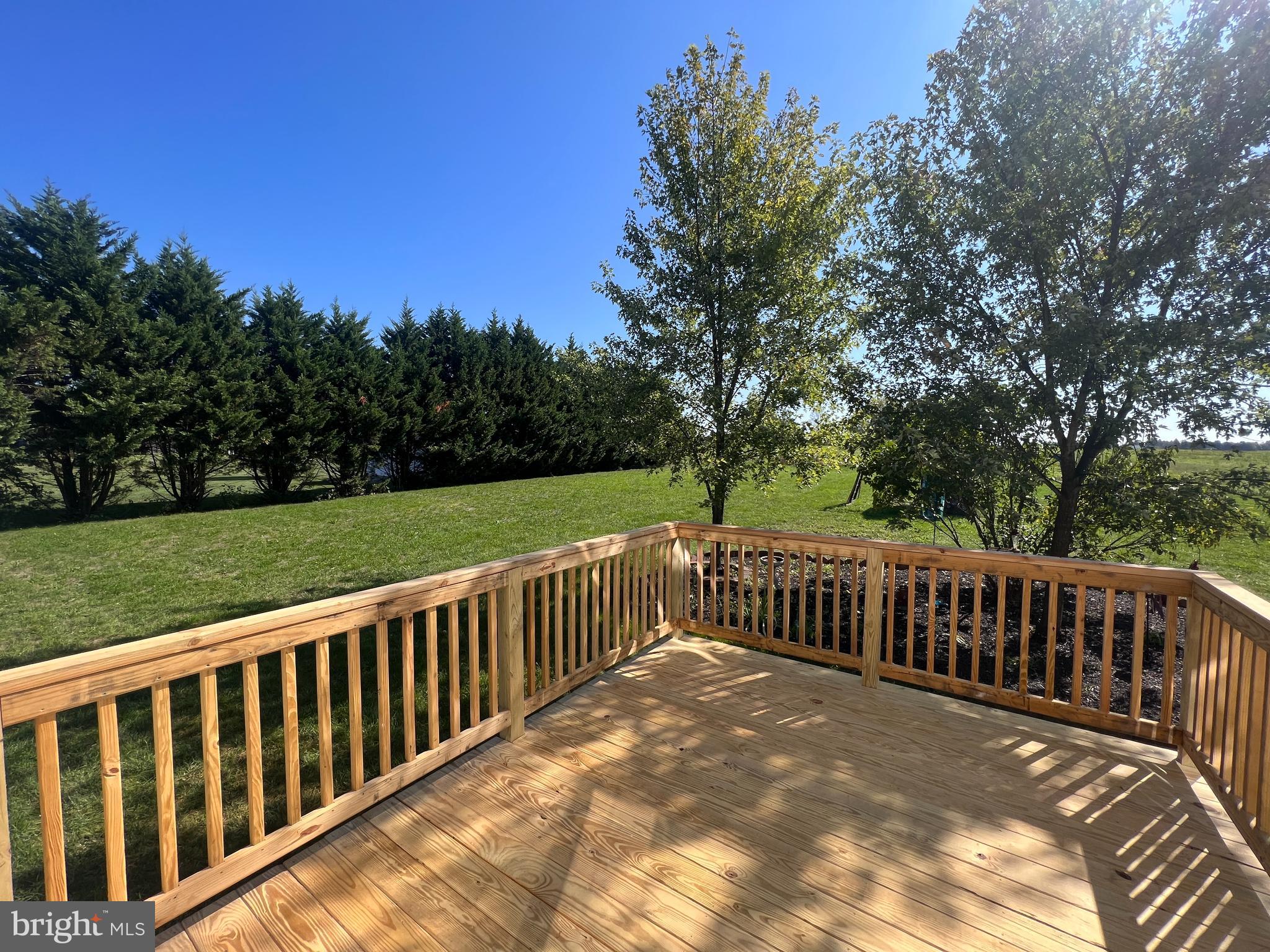 SWAN POND - Residential