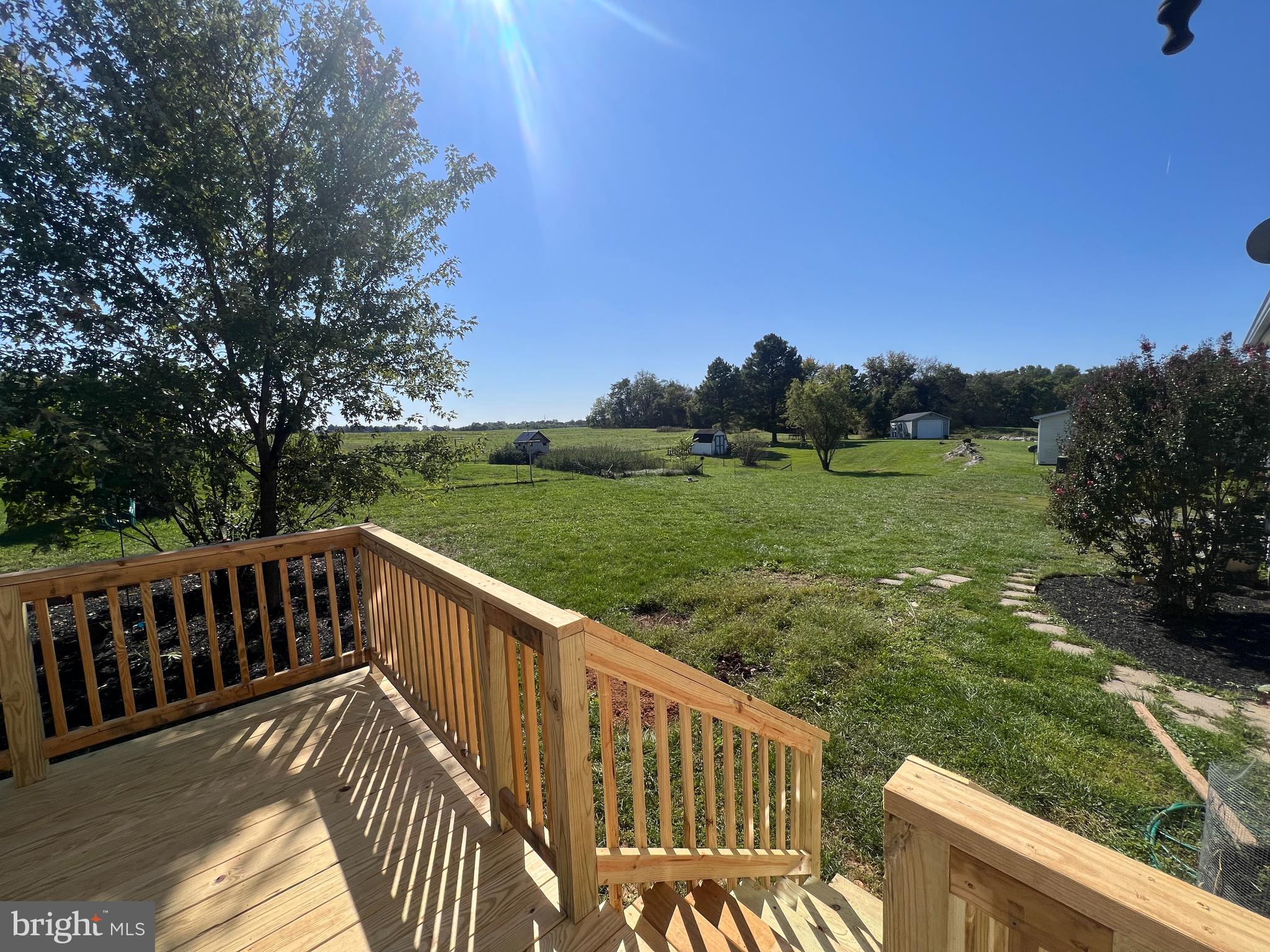 SWAN POND - Residential