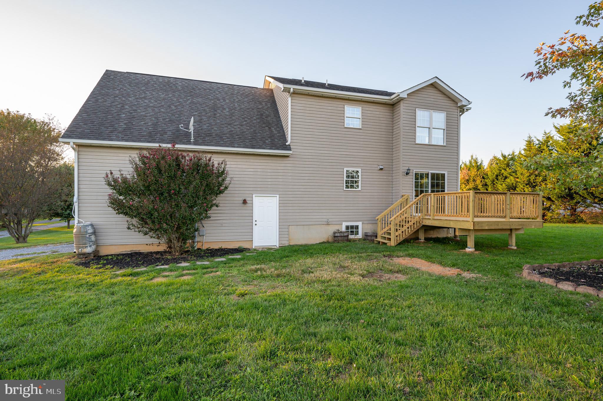 SWAN POND - Residential