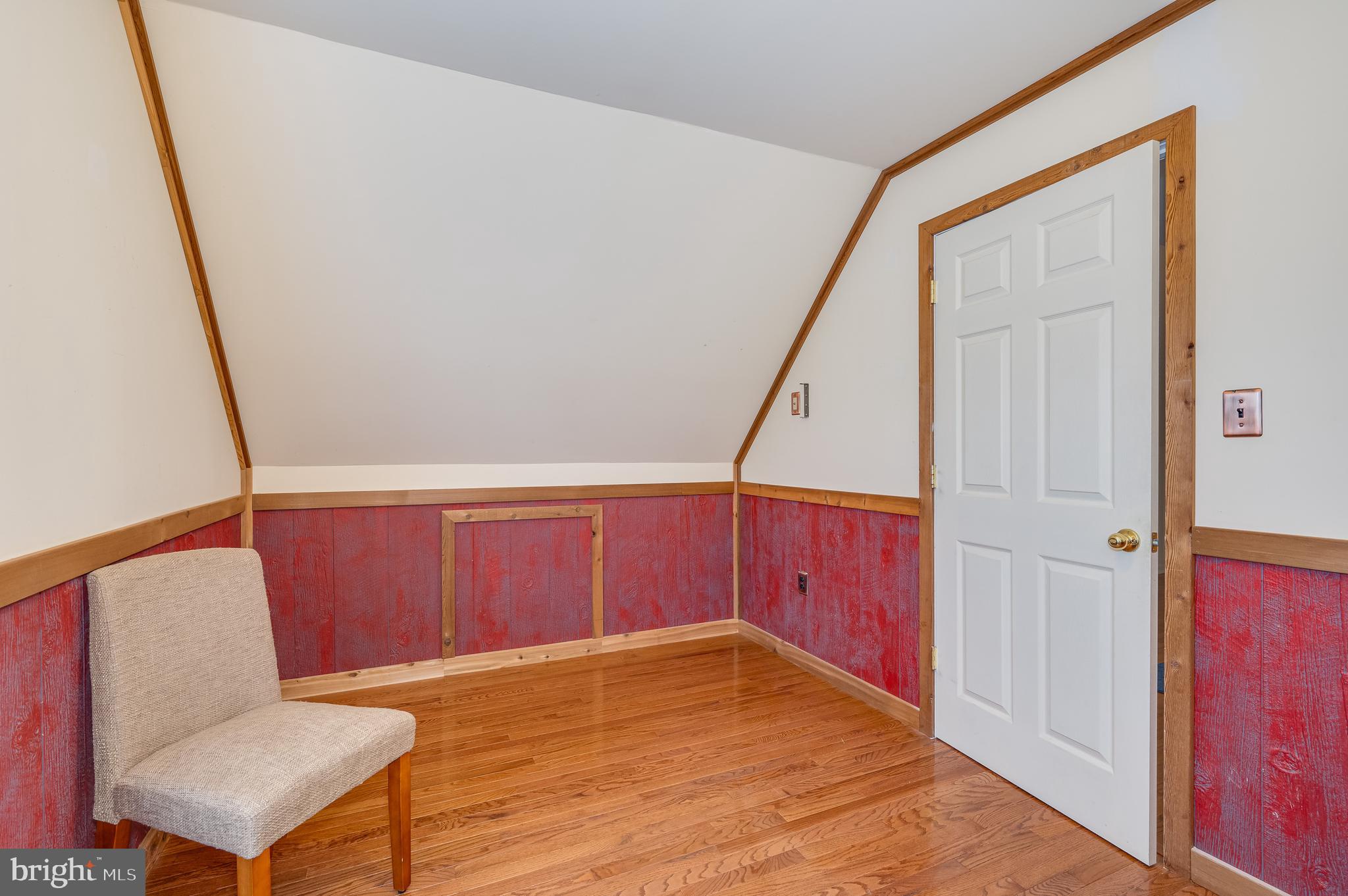 SWAN POND - Residential