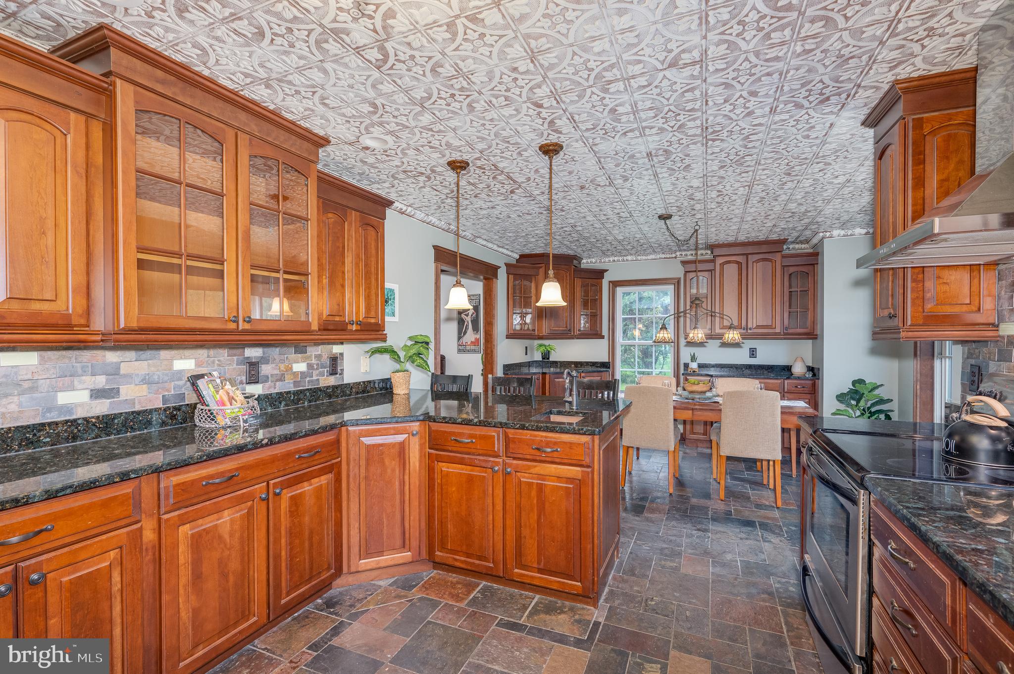 SWAN POND - Residential