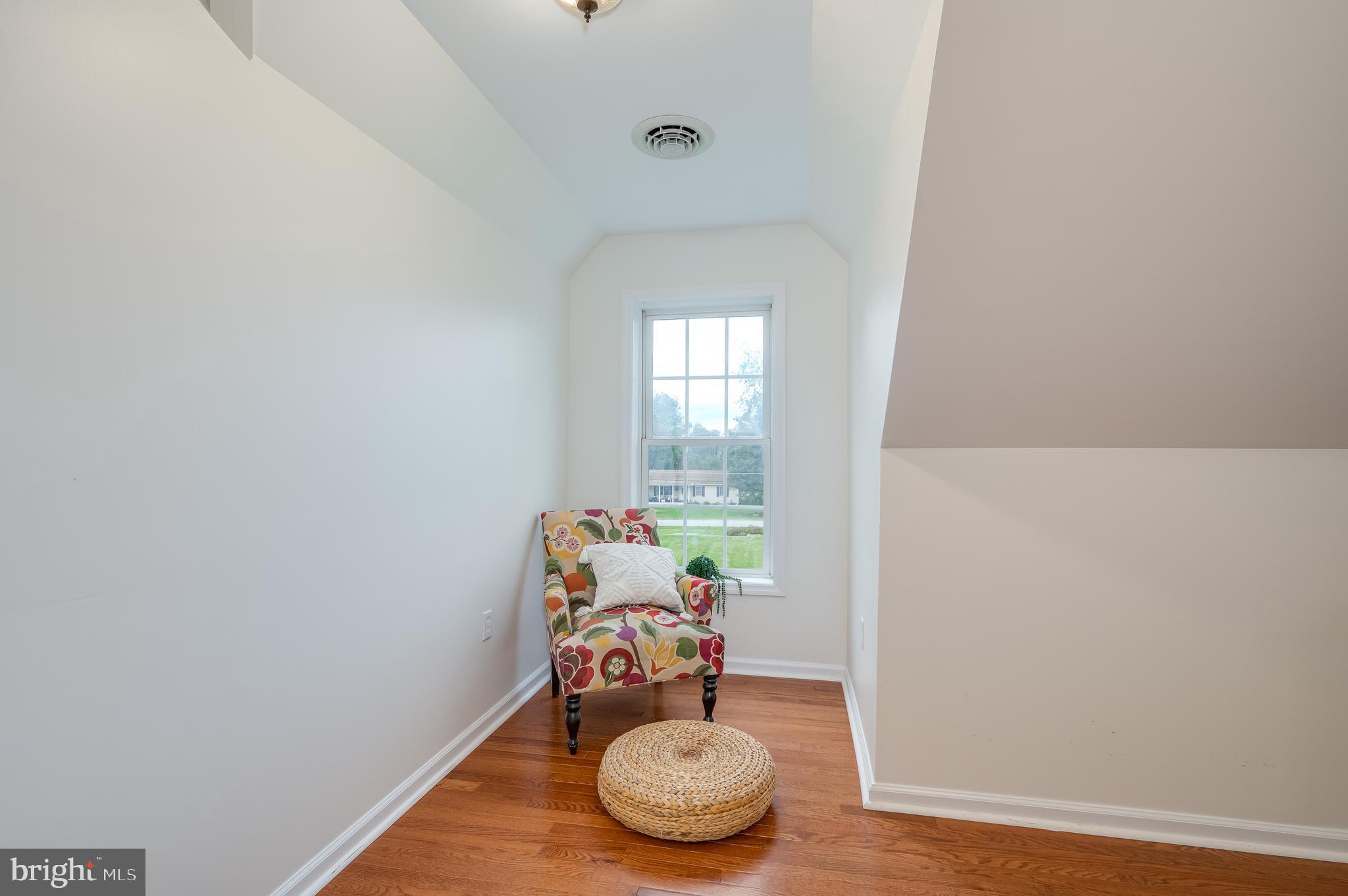 SWAN POND - Residential