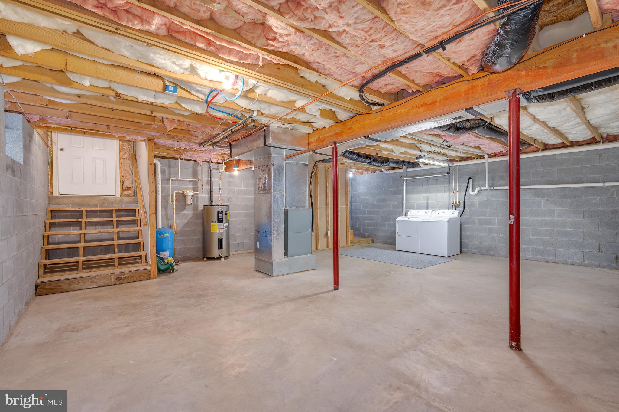 SWAN POND - Residential