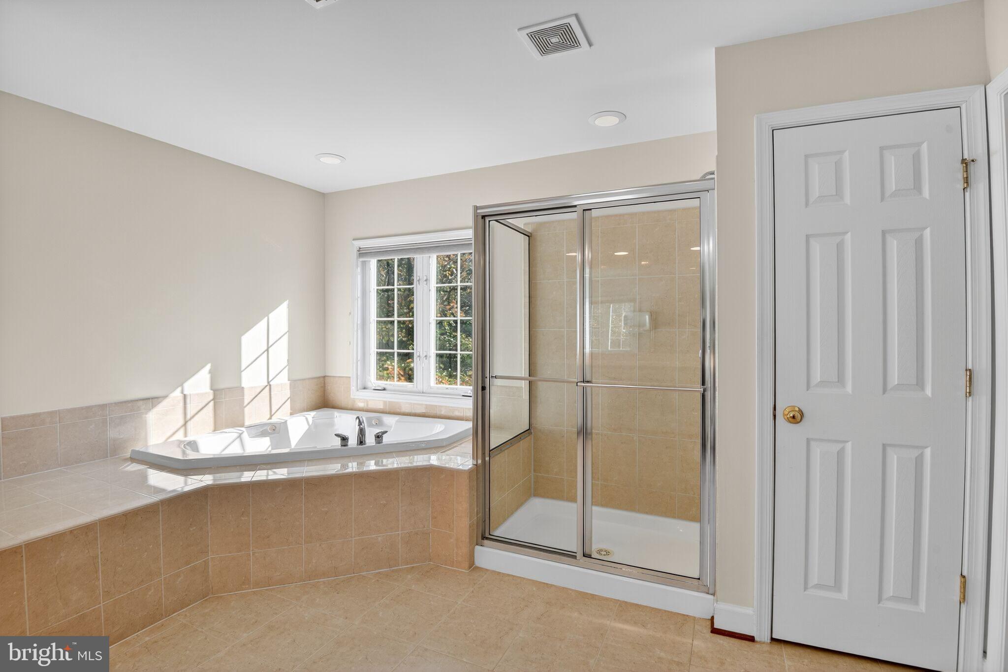 SUMMERFIELD CROSSING - Residential