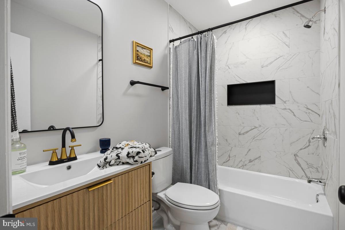 MASSANUTTEN - Residential