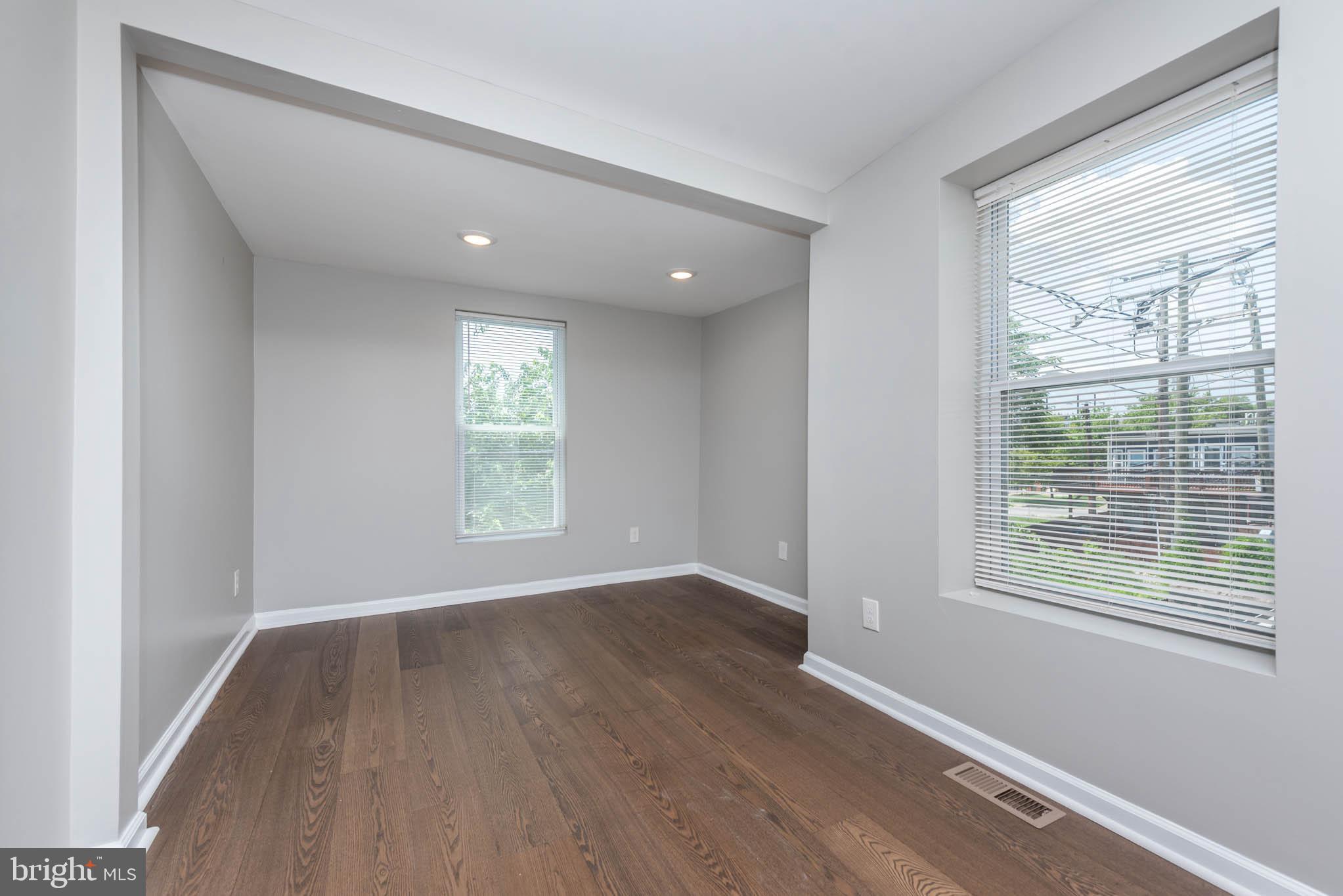 OLIVER - Residential