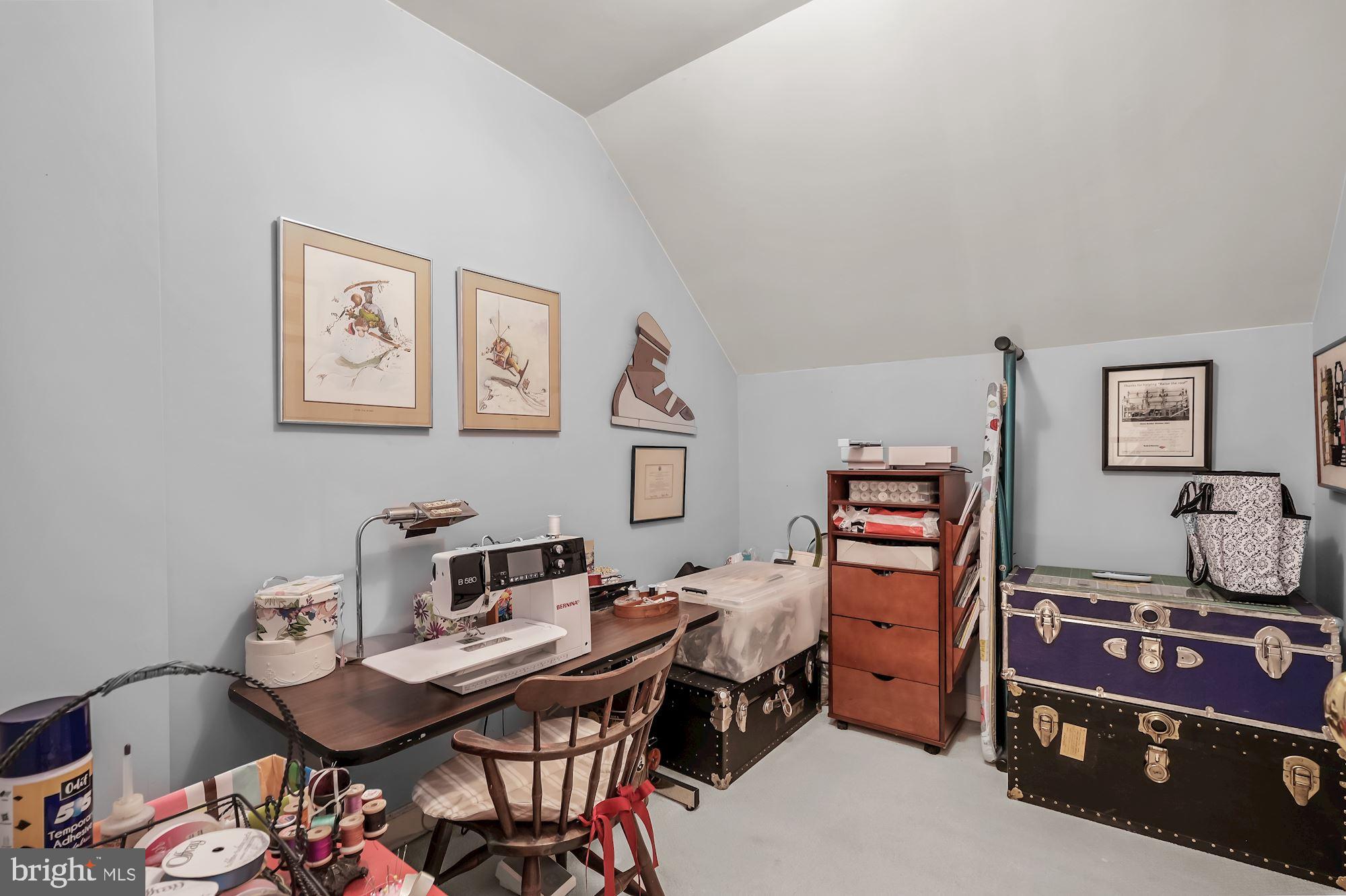 POTOMAC CREST - Residential