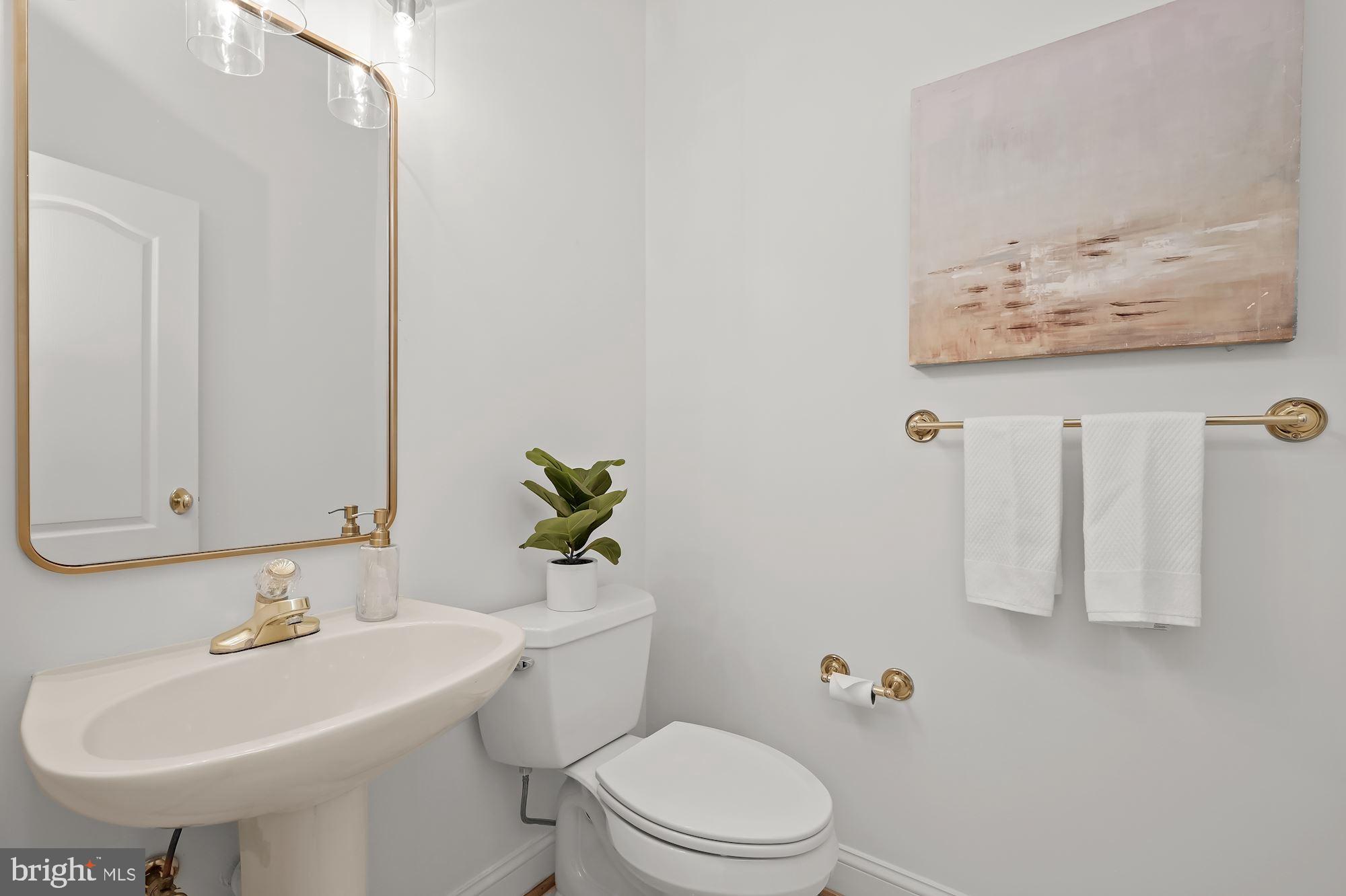 POTOMAC CREST - Residential