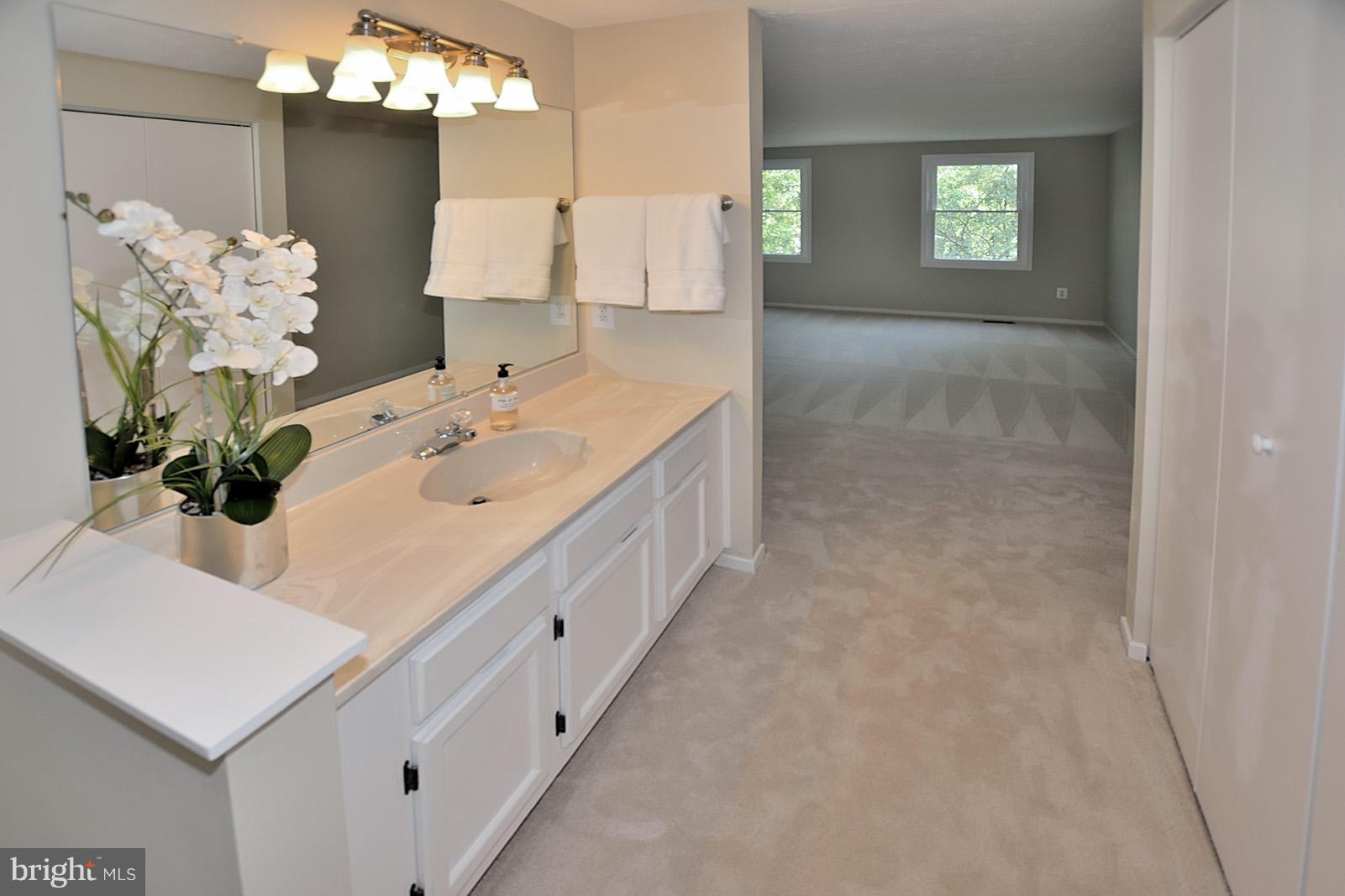 COUNTRY CLUB/LAKE MONTCLAIR - Residential