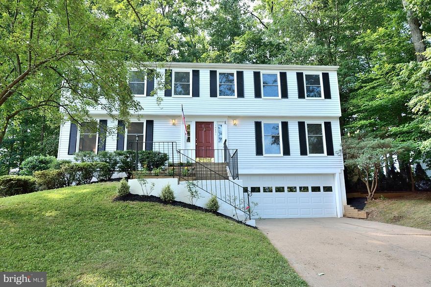 Outstanding 3 Level home w/5 spacious BR s/2.5 BA s/2 Car Gar on quiet Cul-De-Sac street!  Updates include: Windows/Paint/Kit Cabinets/Granite Tops/Stainless Appliances/Lighting & Flooring.  Spacious LR/DR/FR w/access to deck/yard from FR & Kitchen.  Enjoy the amenities of Montclair from the lake & 3 beaches, paths, tot lots & common grounds to nearby shopping, commuter routes, Quantico & more!