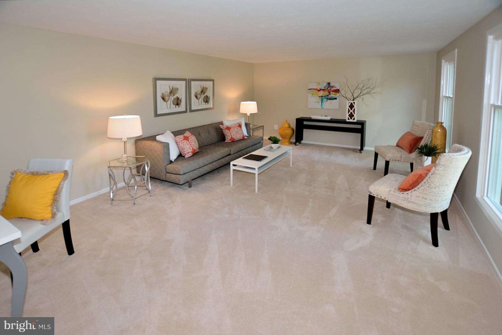 COUNTRY CLUB/LAKE MONTCLAIR - Residential