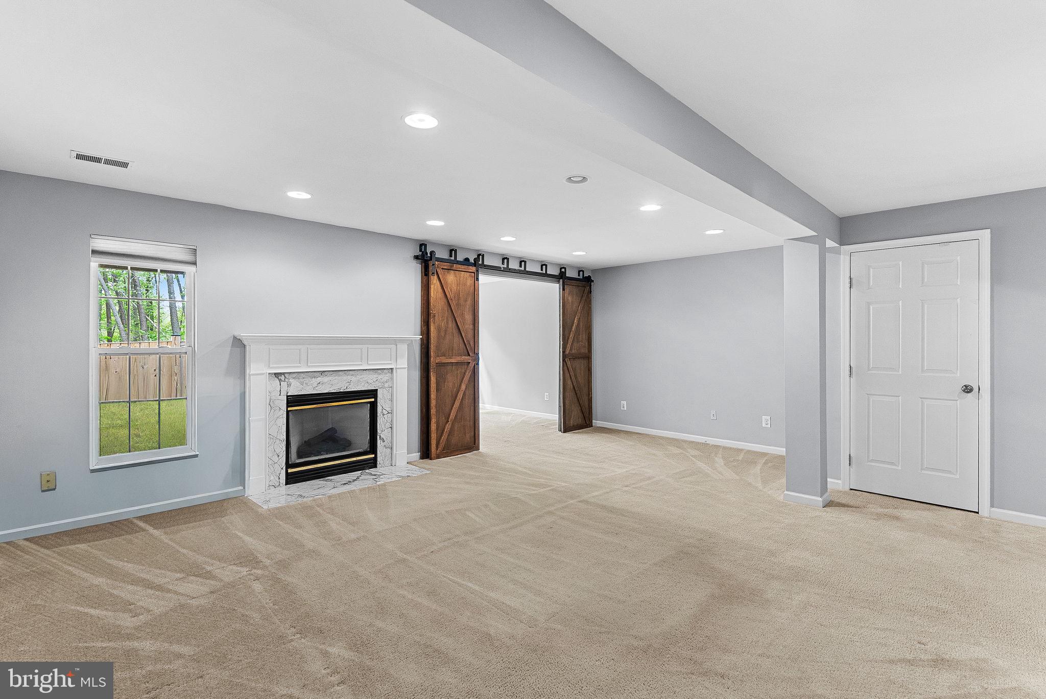 COMPTON VILLAGE - Residential