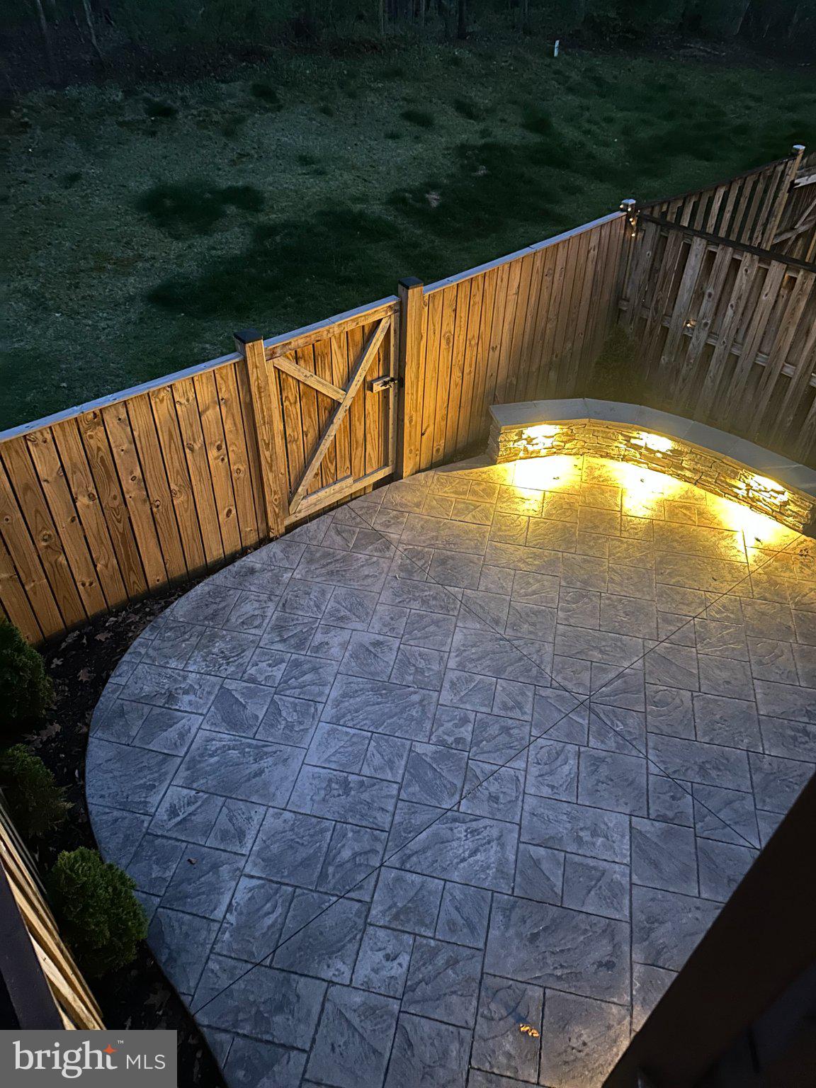 14326 STONEWATER COURT